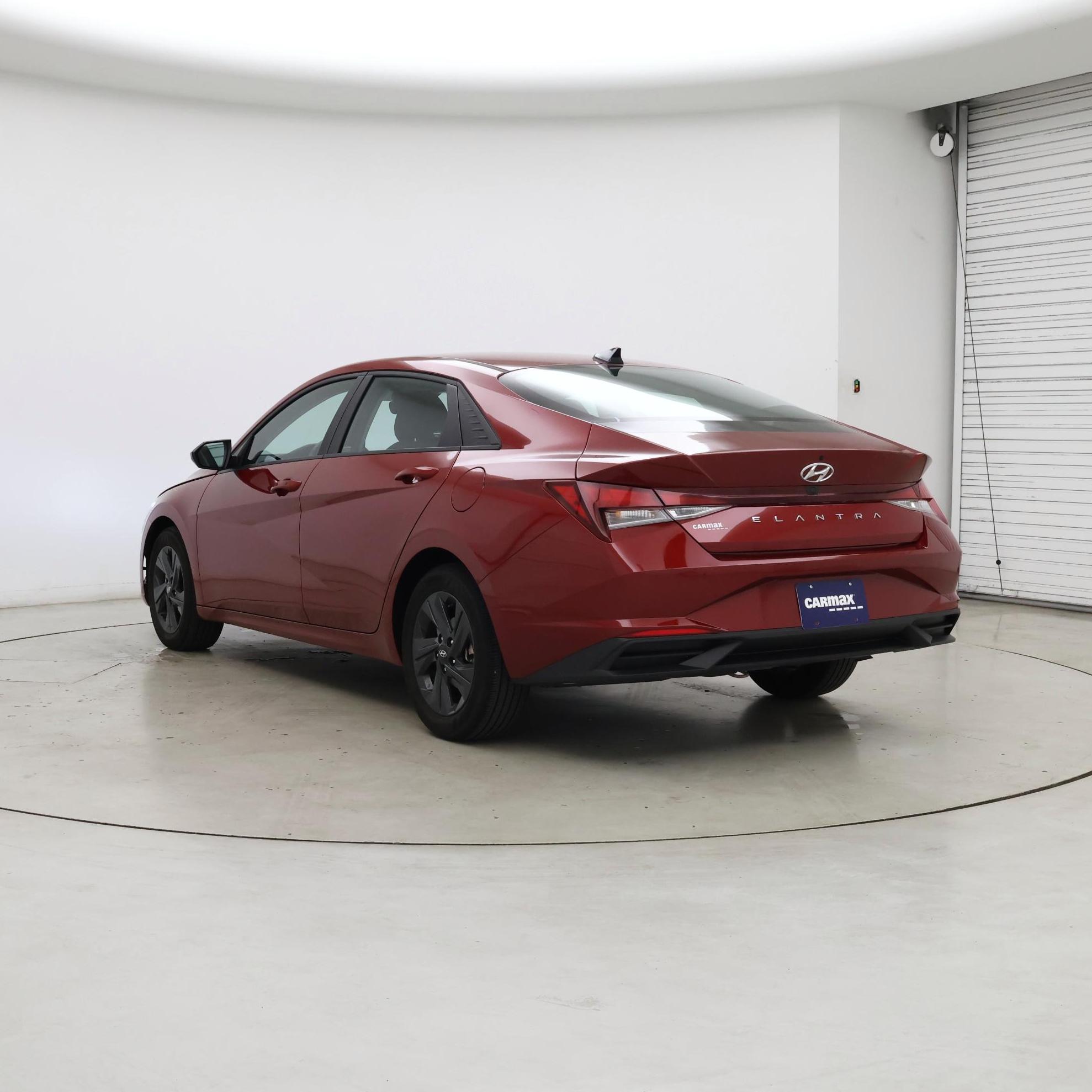 Thumbnail: 2023 Hyundai Elantra - 2