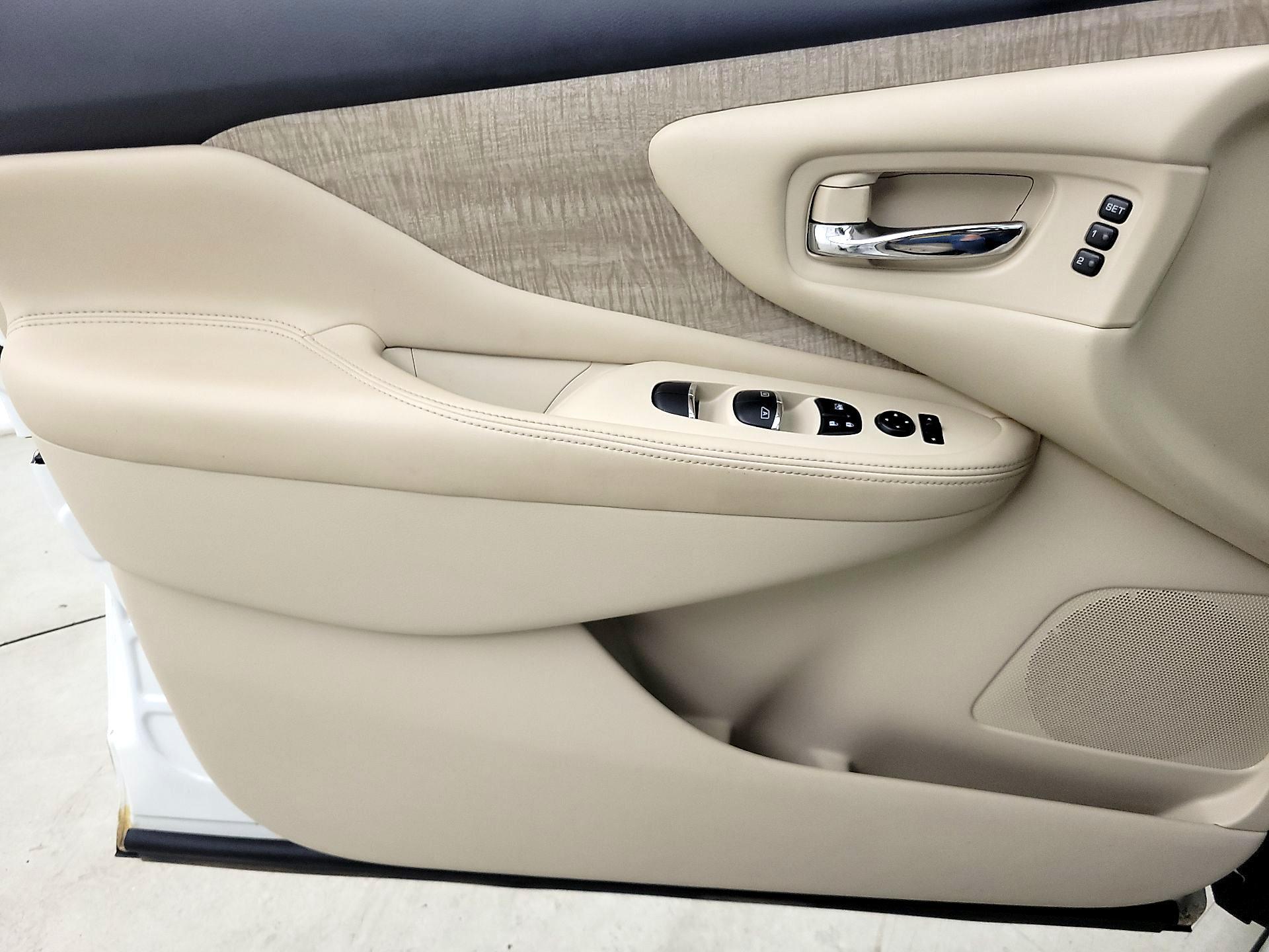 Thumbnail: 2019 Nissan Murano - 12