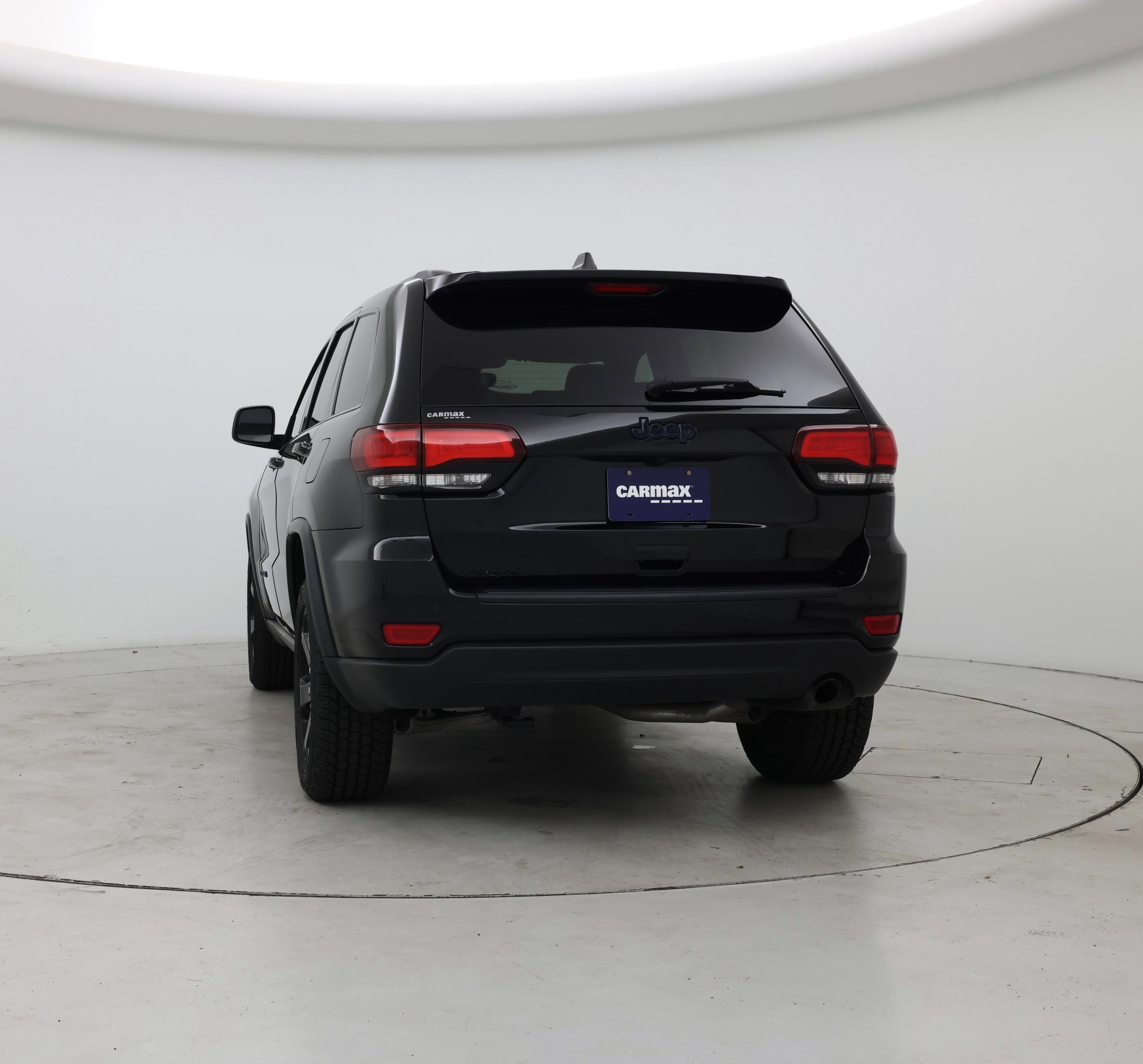 Thumbnail: 2020 Jeep Grand Cherokee - 6