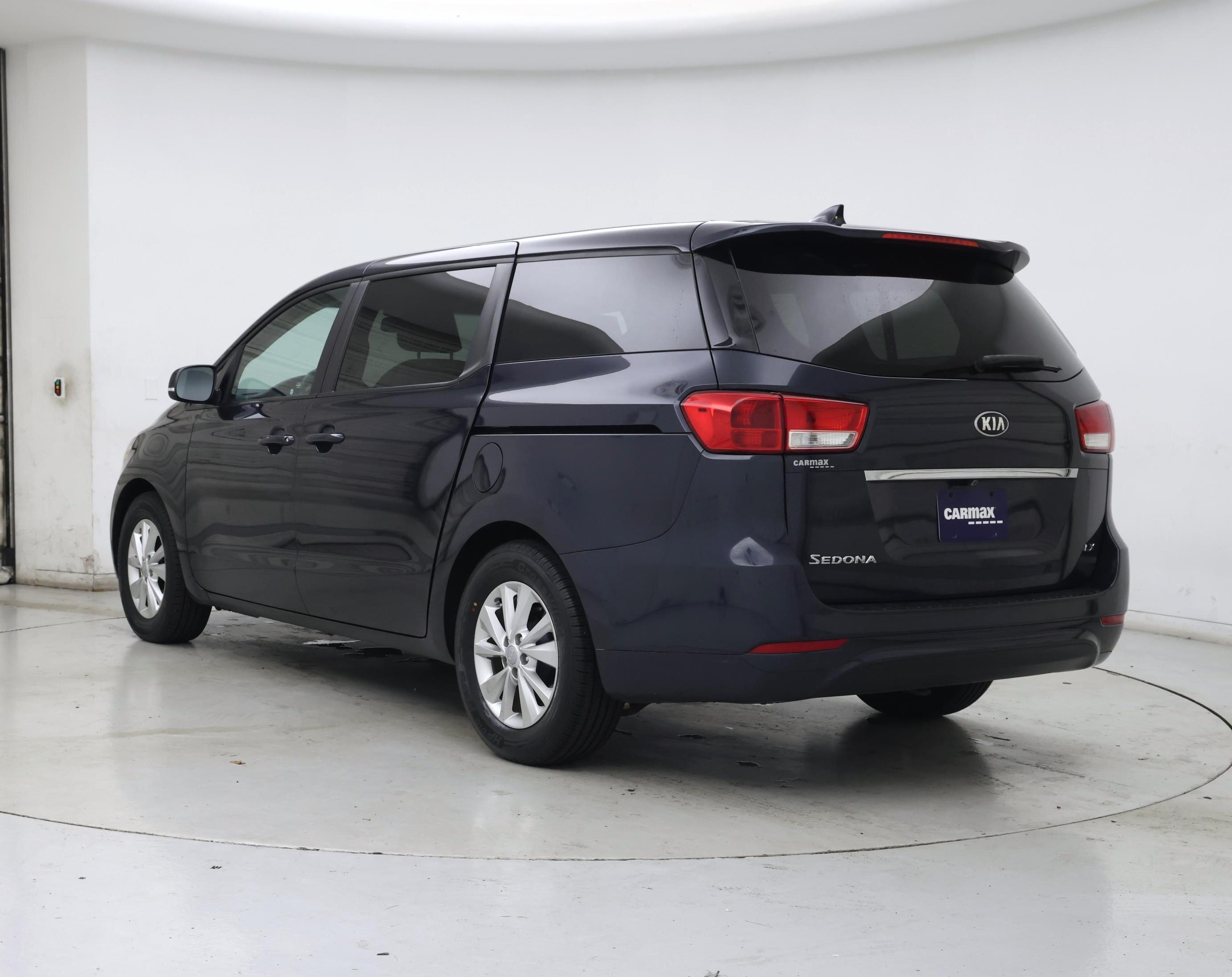 Thumbnail: 2017 Kia Sedona - 2