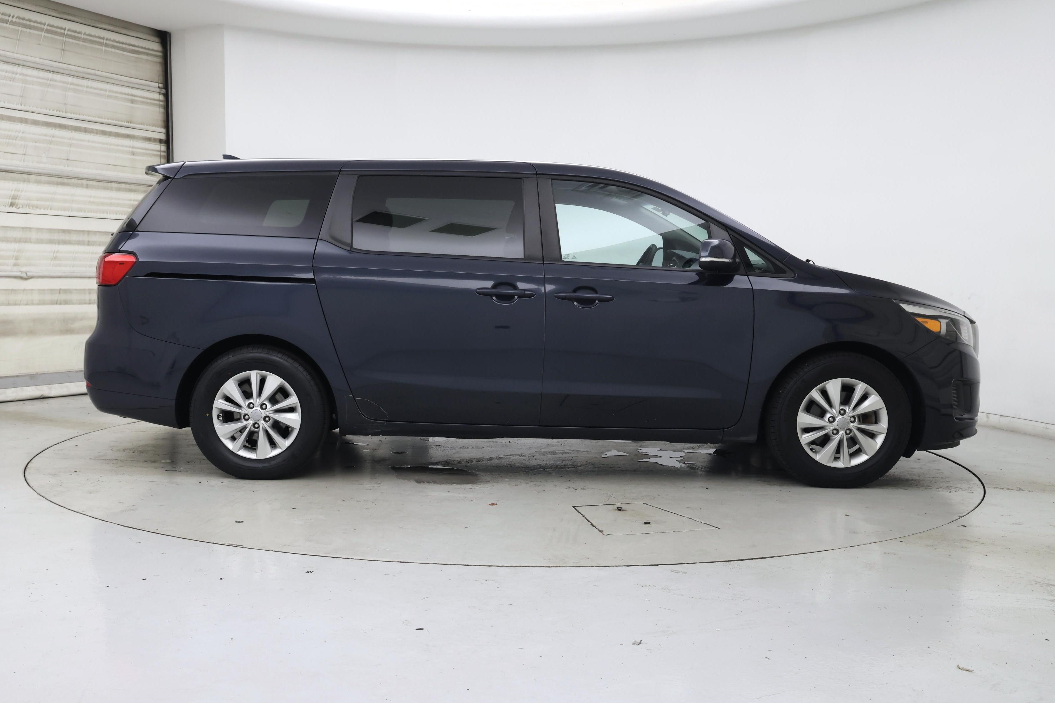 Thumbnail: 2017 Kia Sedona - 7