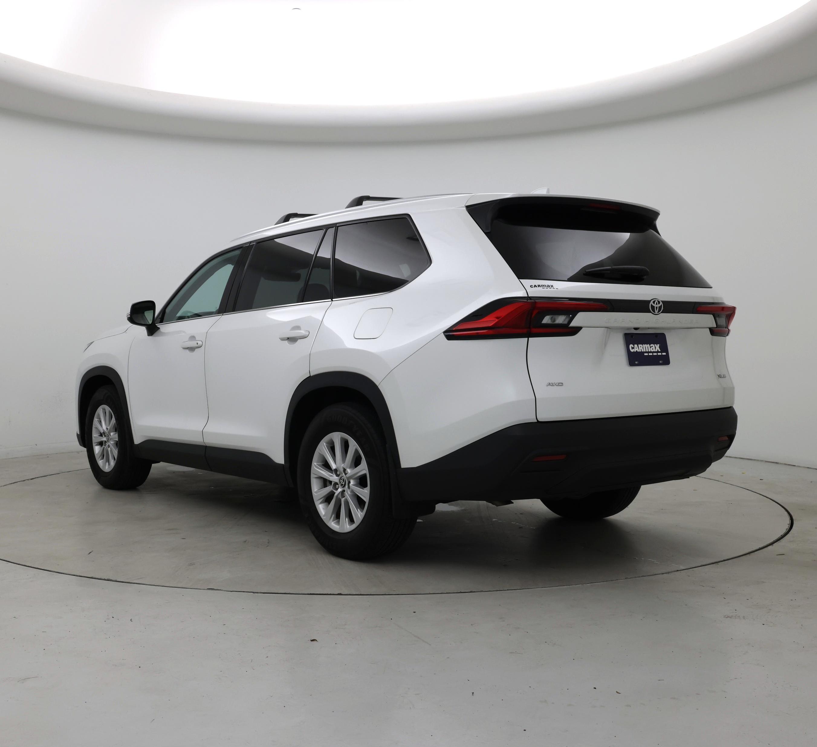 Thumbnail: 2024 Toyota Grand Highlander - 2