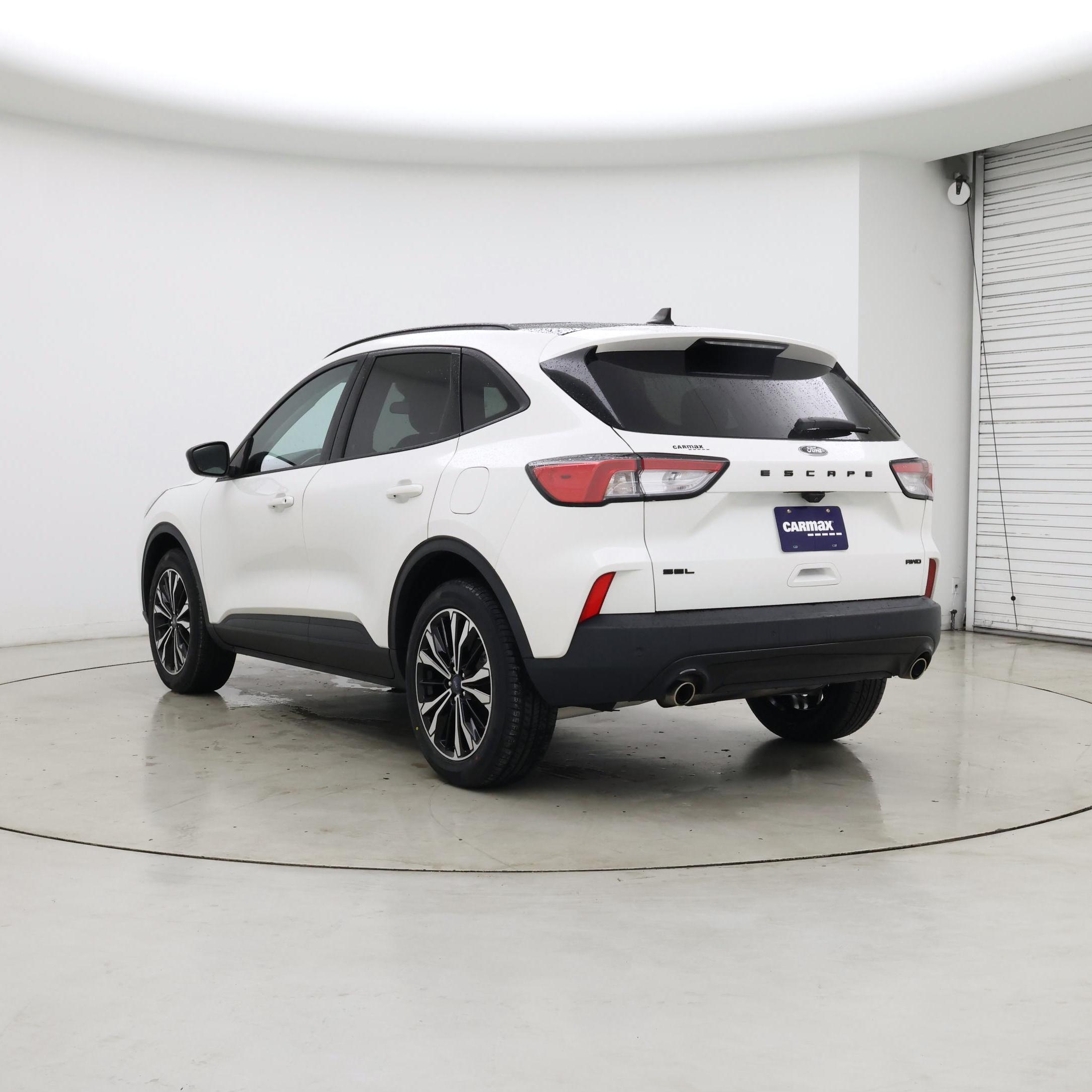 Thumbnail: 2022 Ford Escape - 2