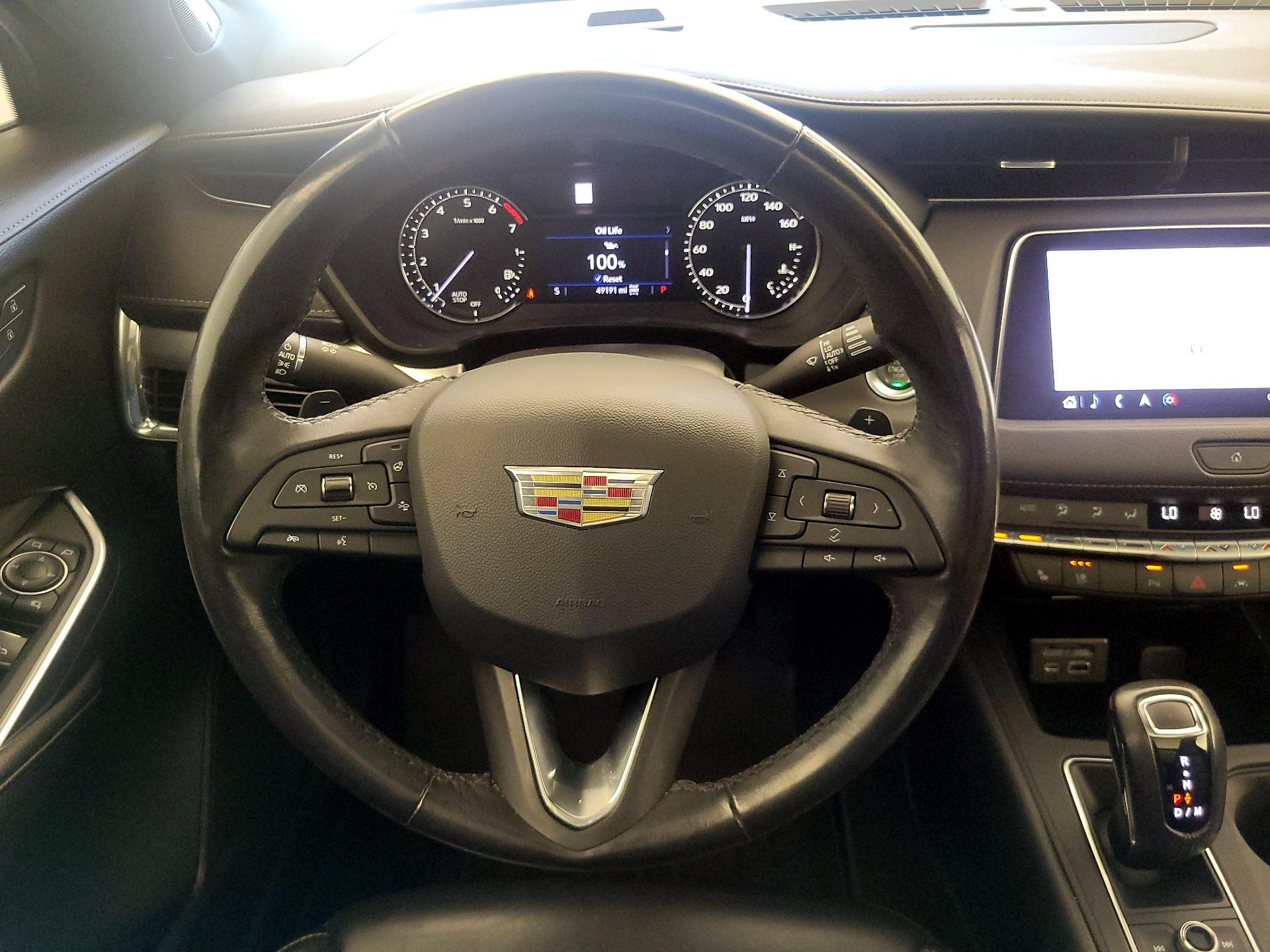 Thumbnail: 2019 Cadillac XT4 - 10