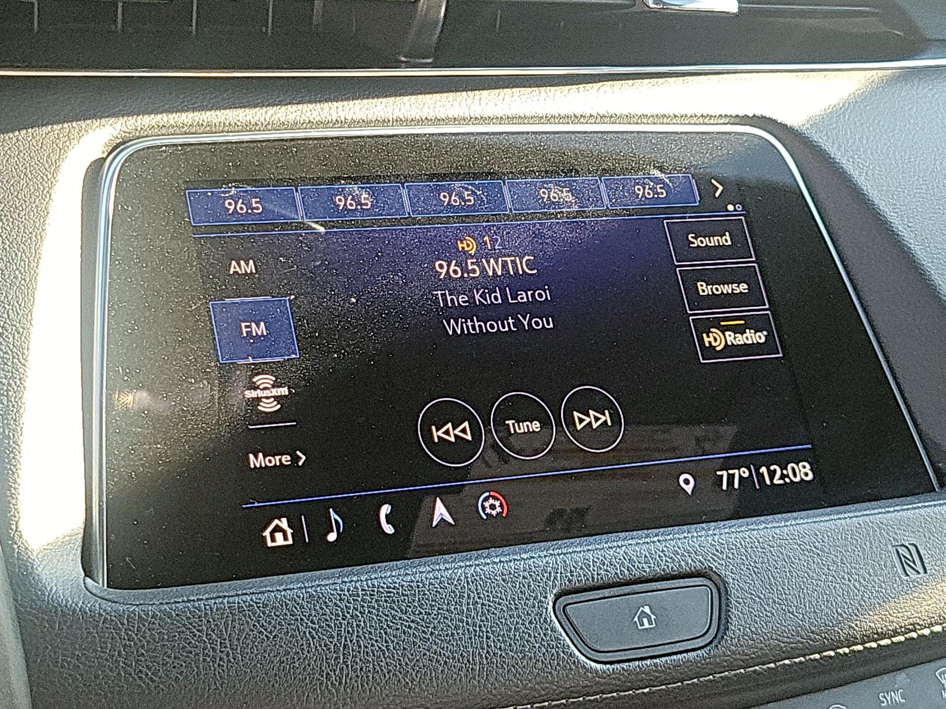 Thumbnail: 2019 Cadillac XT4 - 16