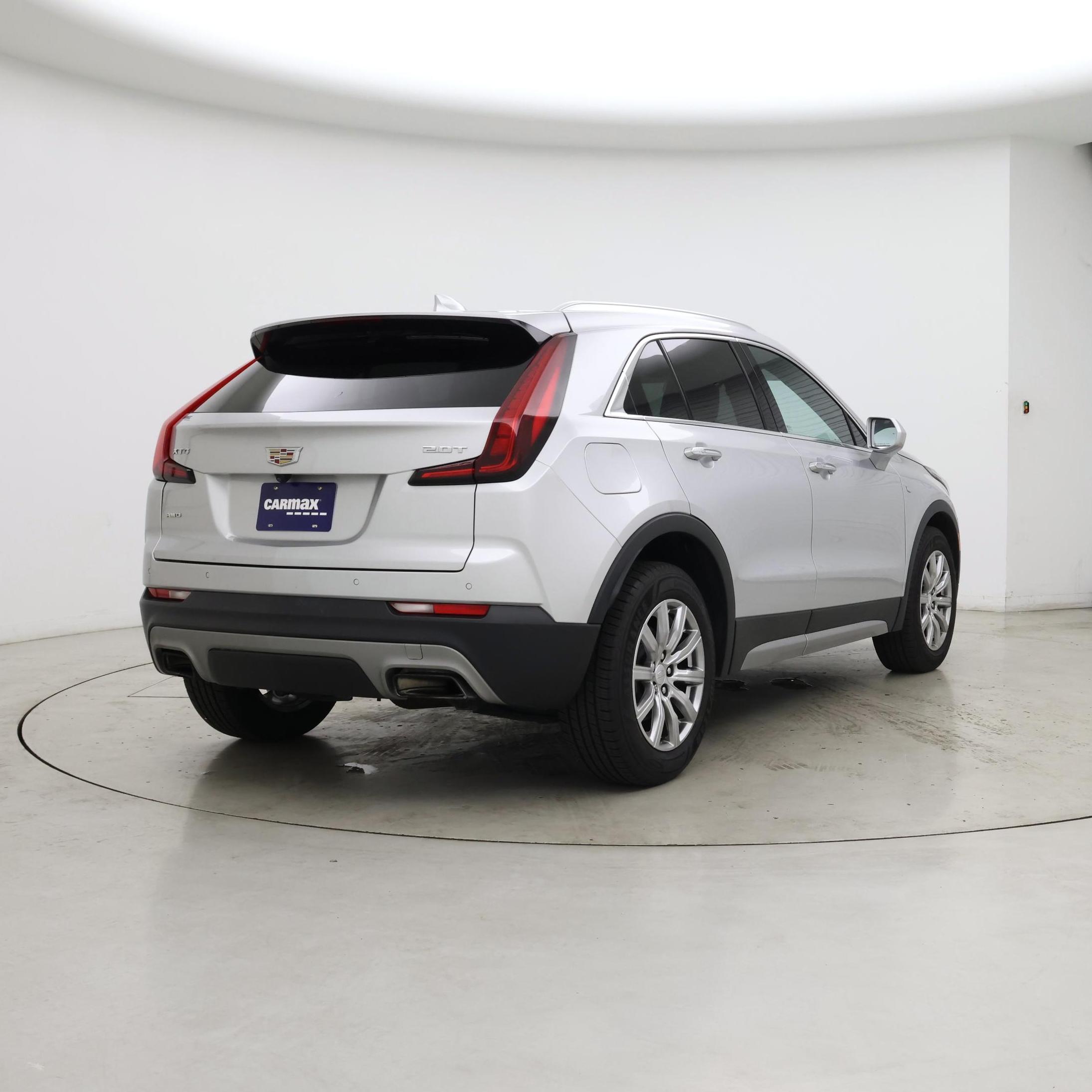 Thumbnail: 2019 Cadillac XT4 - 8