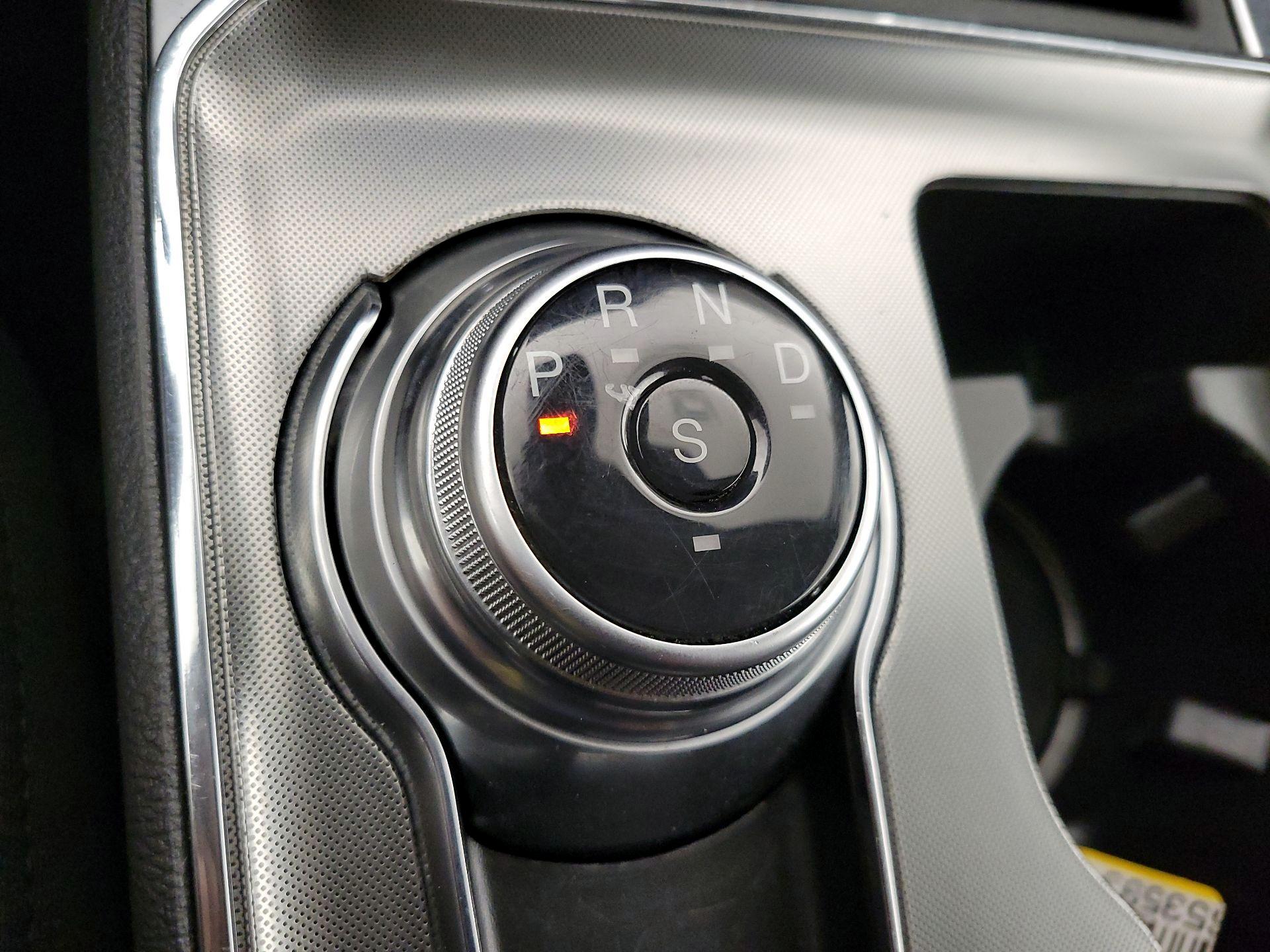 Thumbnail: 2023 Ford Edge - 17