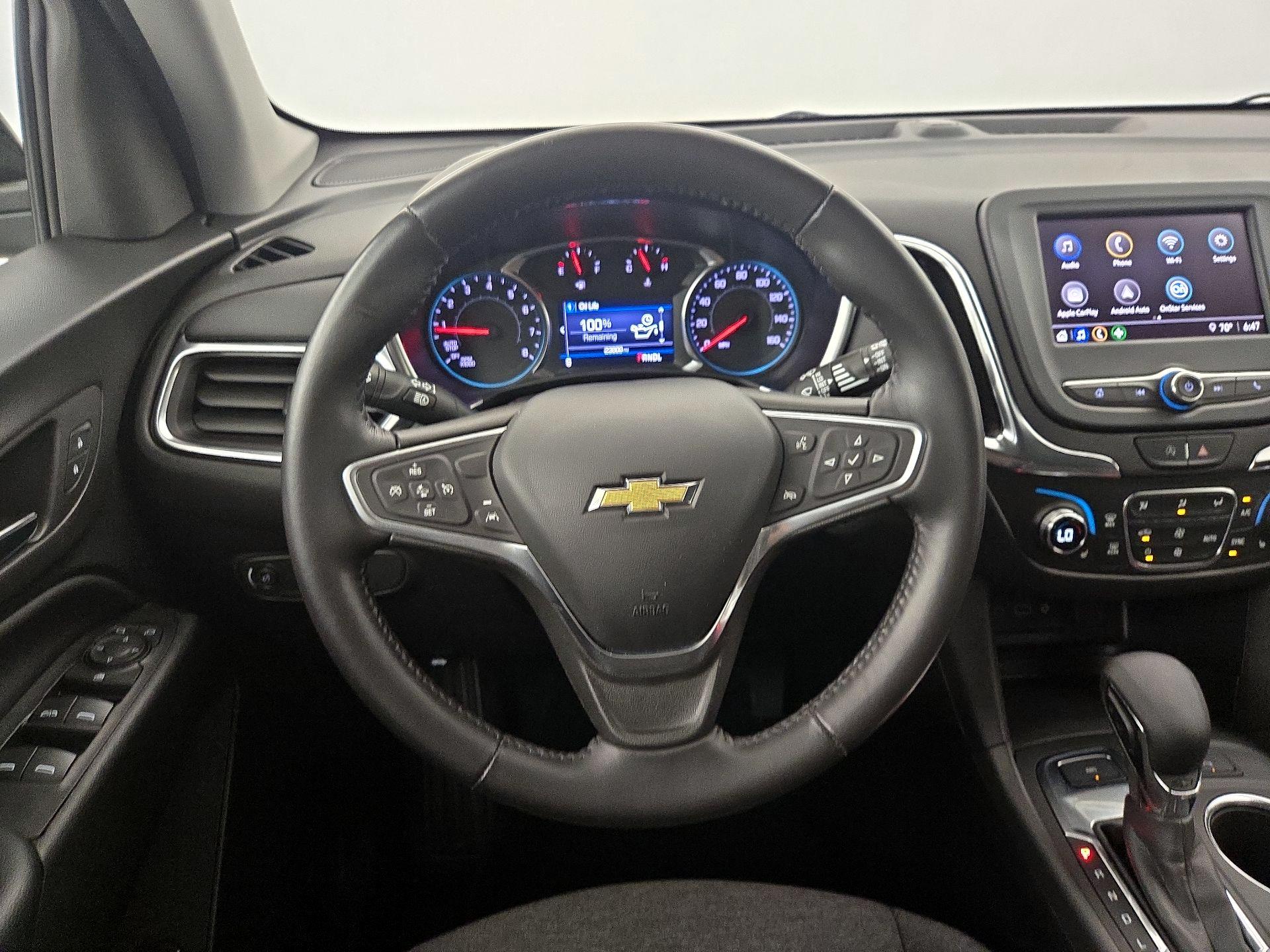 Thumbnail: 2022 Chevrolet Equinox - 10