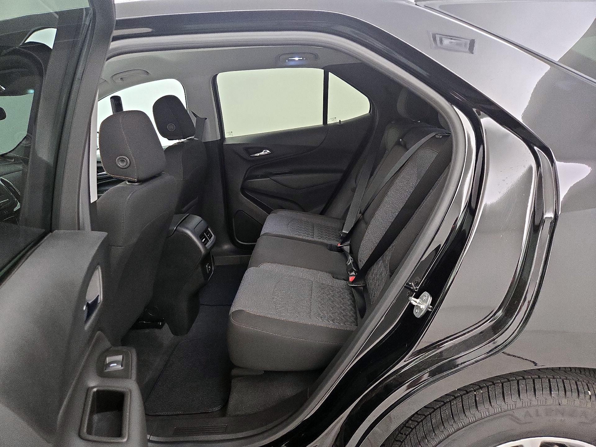 Thumbnail: 2022 Chevrolet Equinox - 19