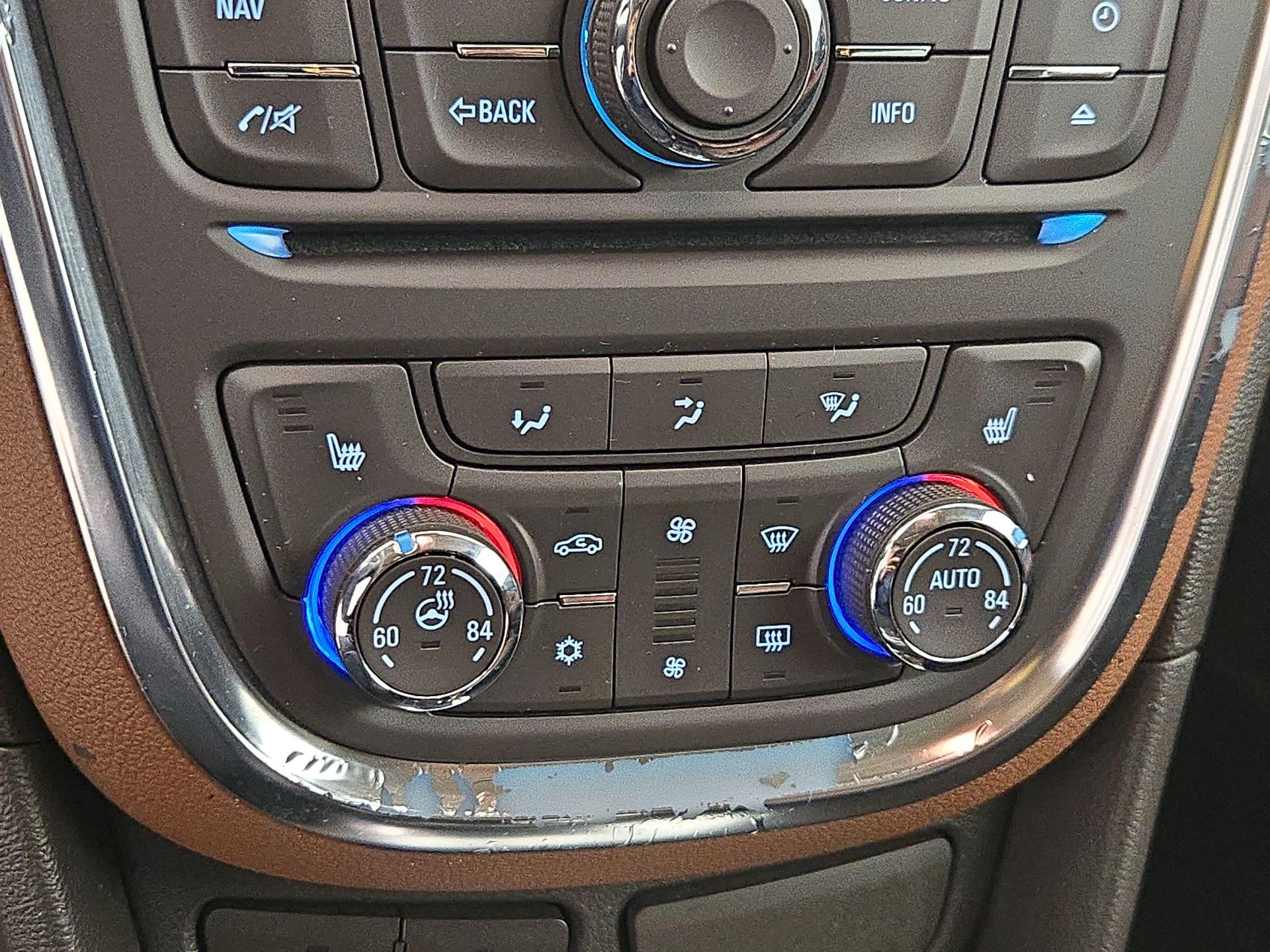 Thumbnail: 2015 Buick Encore - 17