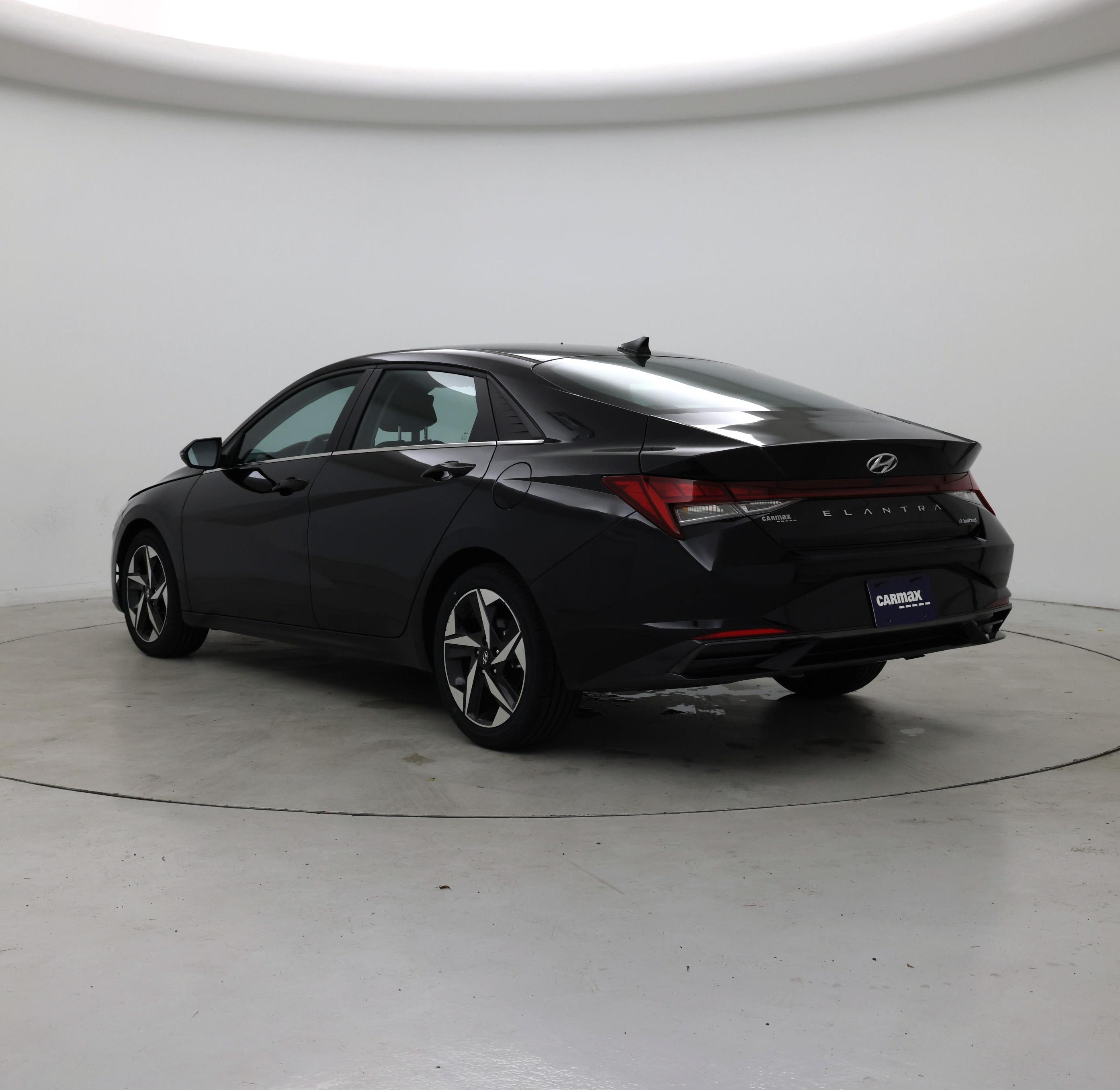 Thumbnail: 2023 Hyundai Elantra - 2