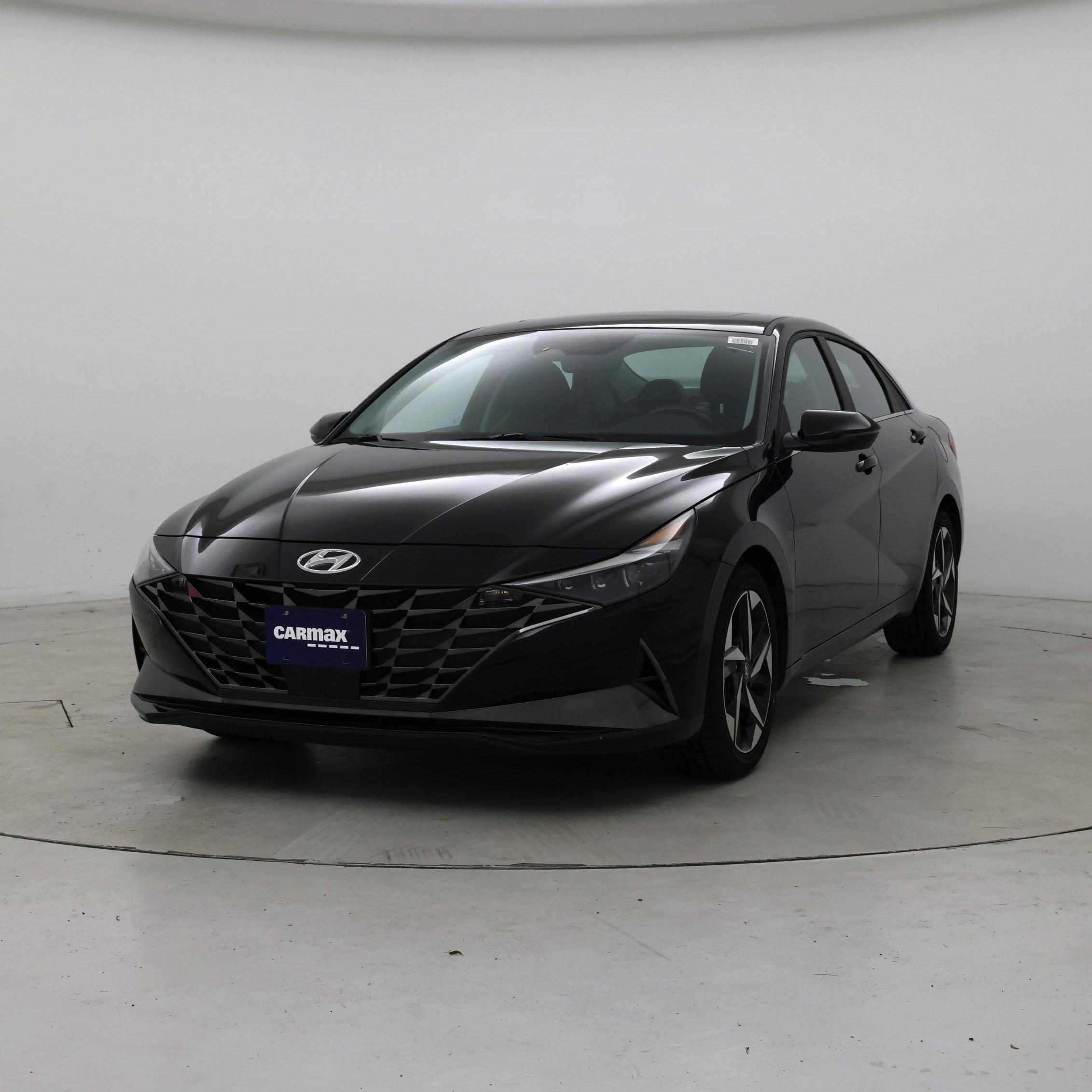 Thumbnail: 2023 Hyundai Elantra - 4
