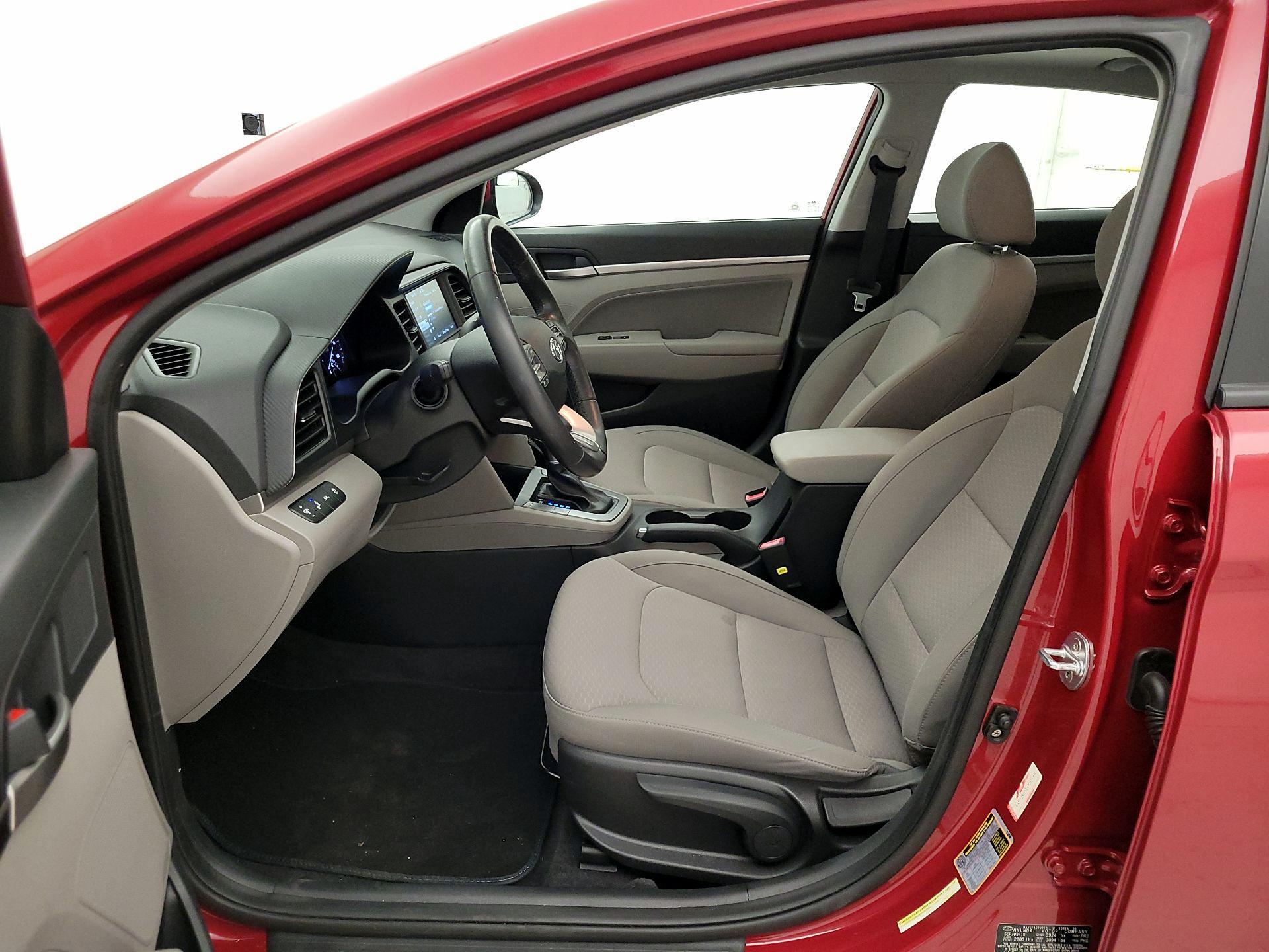 Thumbnail: 2020 Hyundai Elantra - 11