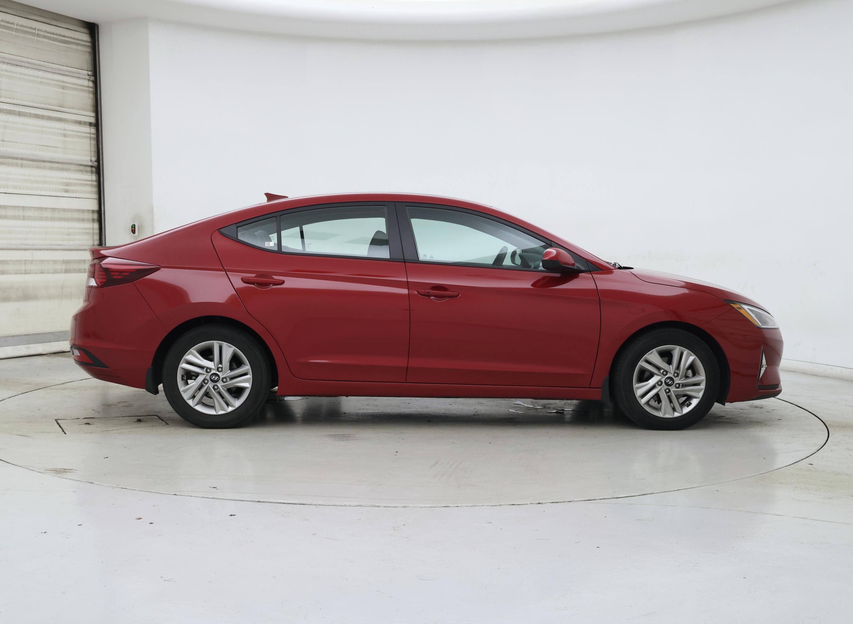 Thumbnail: 2020 Hyundai Elantra - 7