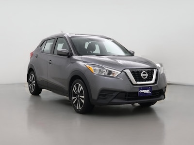 Gray 2019 Nissan Kicks SV