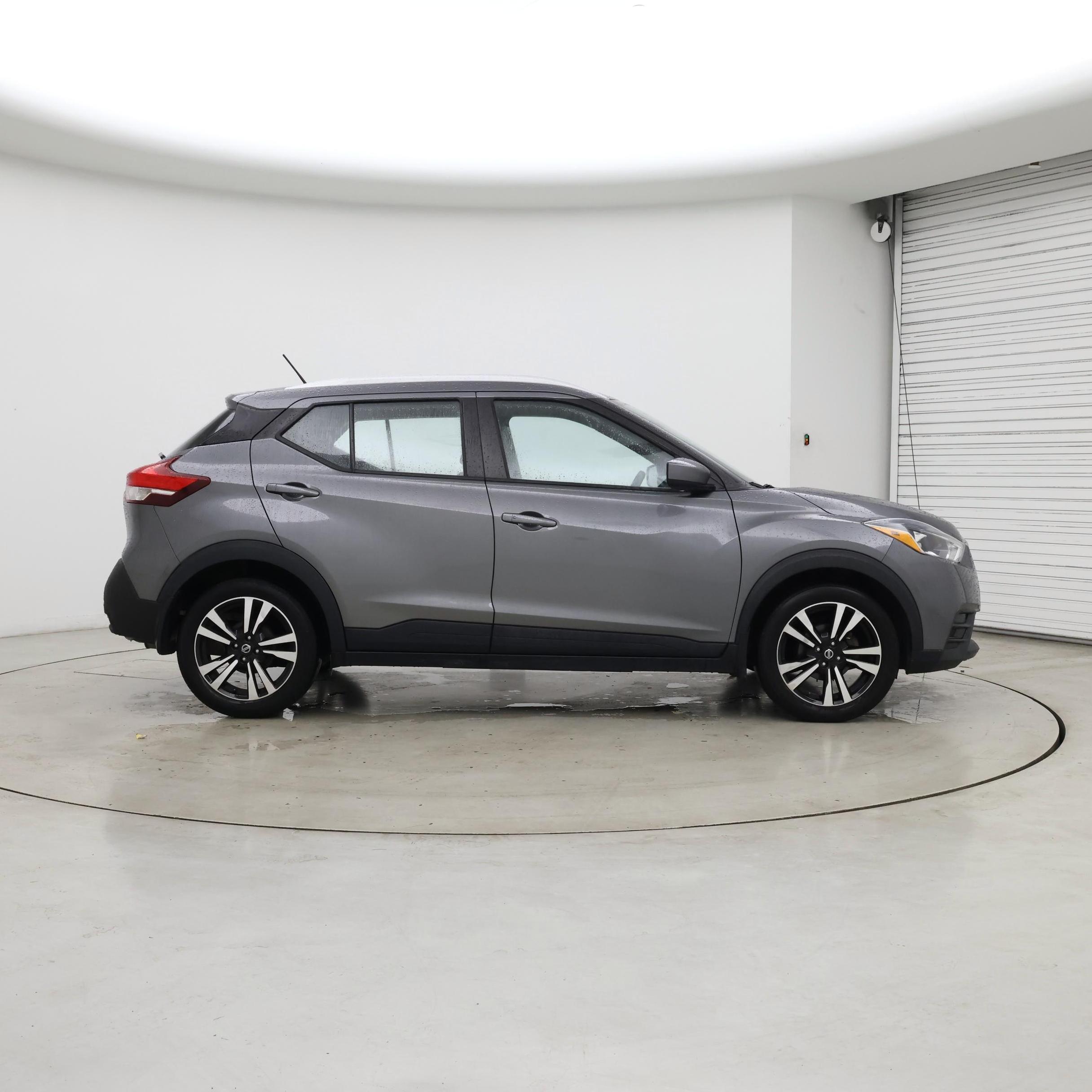 Thumbnail: 2019 Nissan Kicks - 7