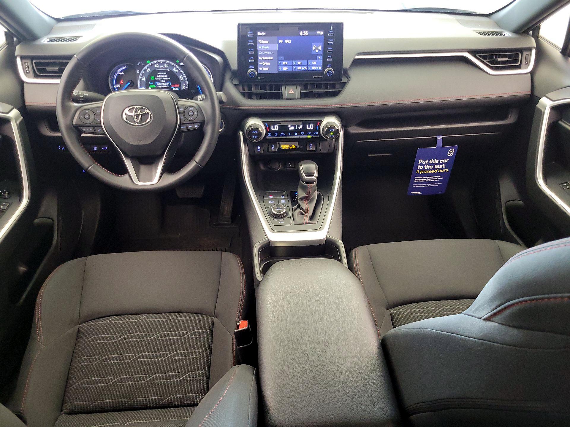 Thumbnail: 2021 Toyota RAV4 - 9