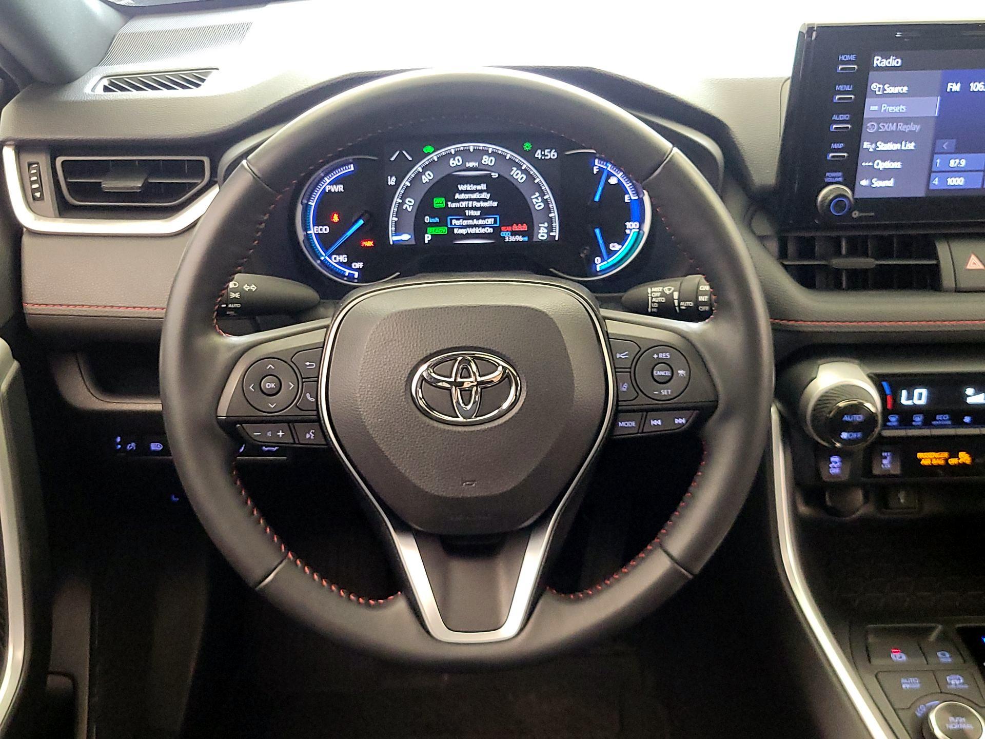 Thumbnail: 2021 Toyota RAV4 - 10