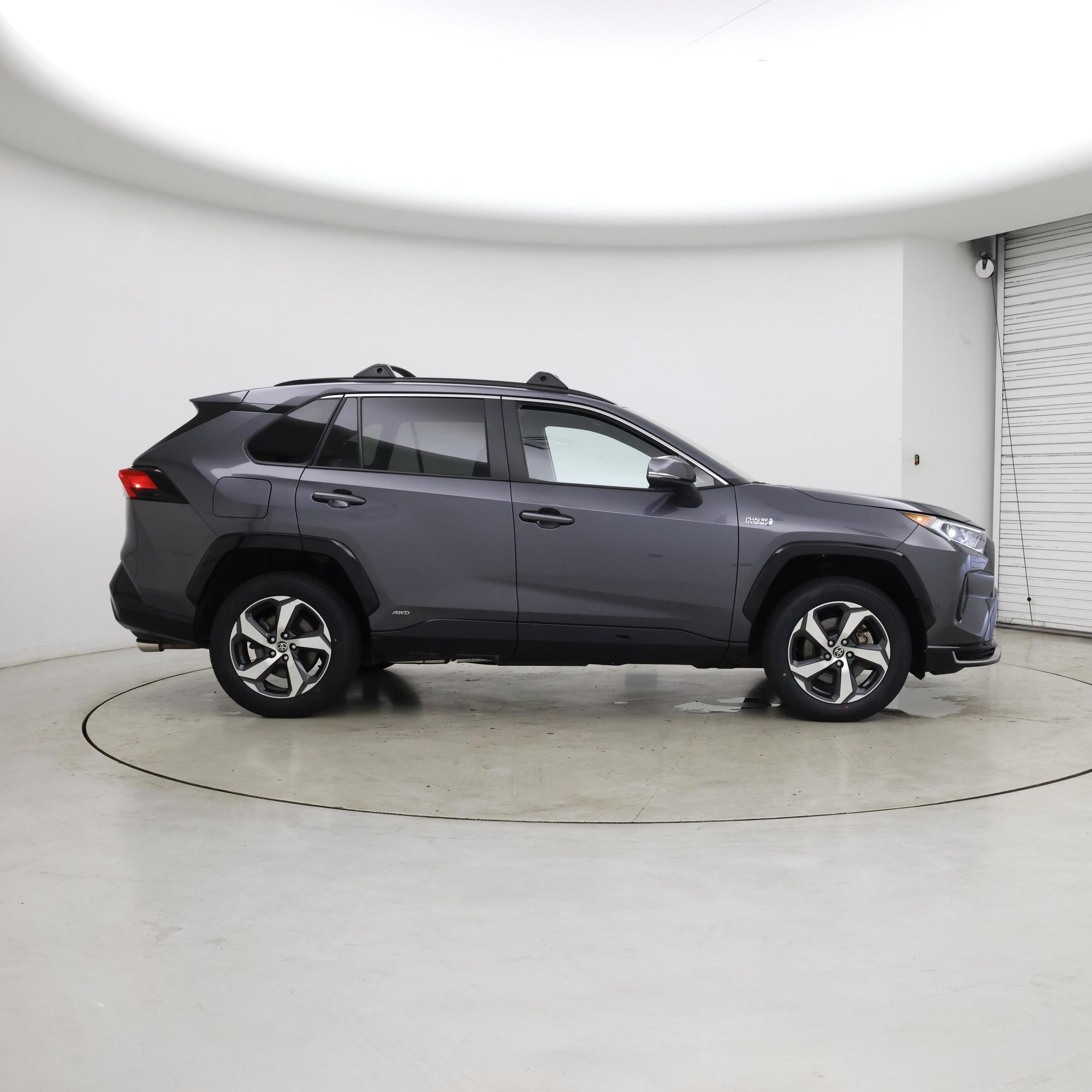 Thumbnail: 2021 Toyota RAV4 - 7