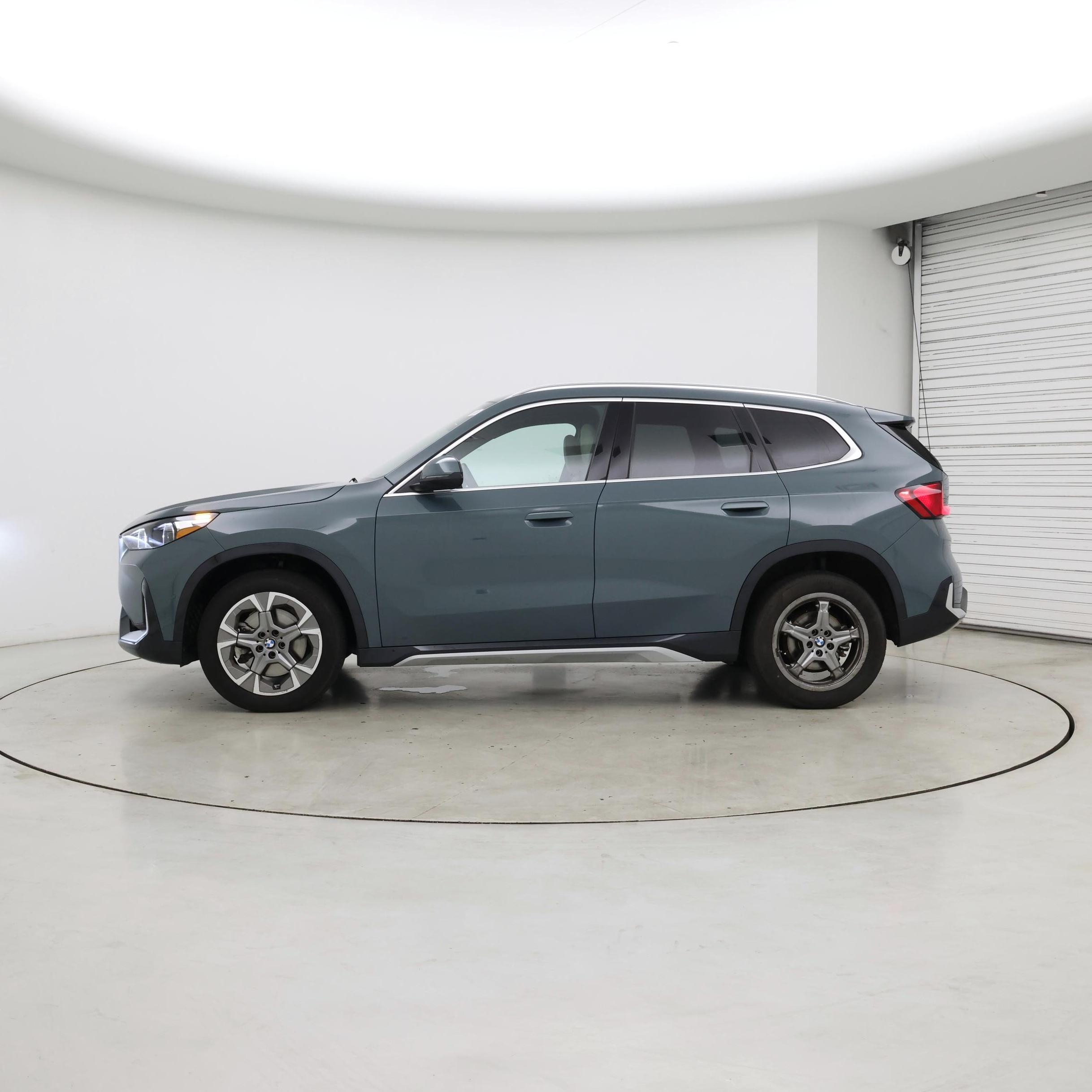 Thumbnail: 2025 BMW X1 - 3