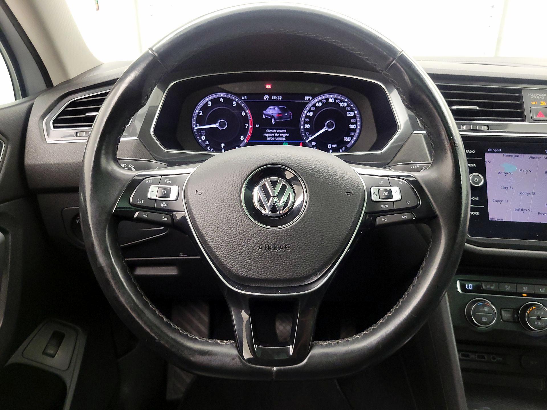 Thumbnail: 2019 Volkswagen Tiguan - 10