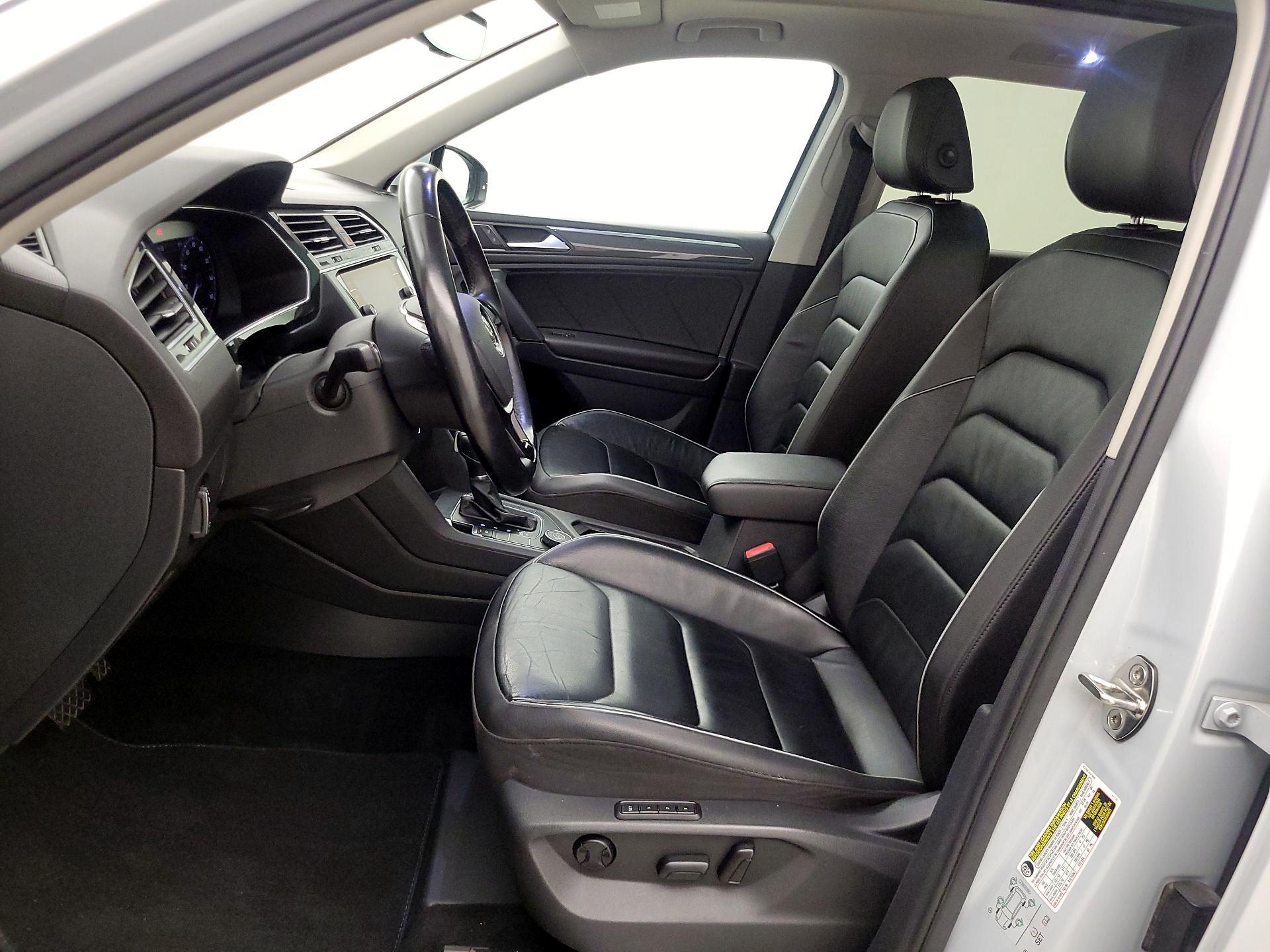 Thumbnail: 2019 Volkswagen Tiguan - 11