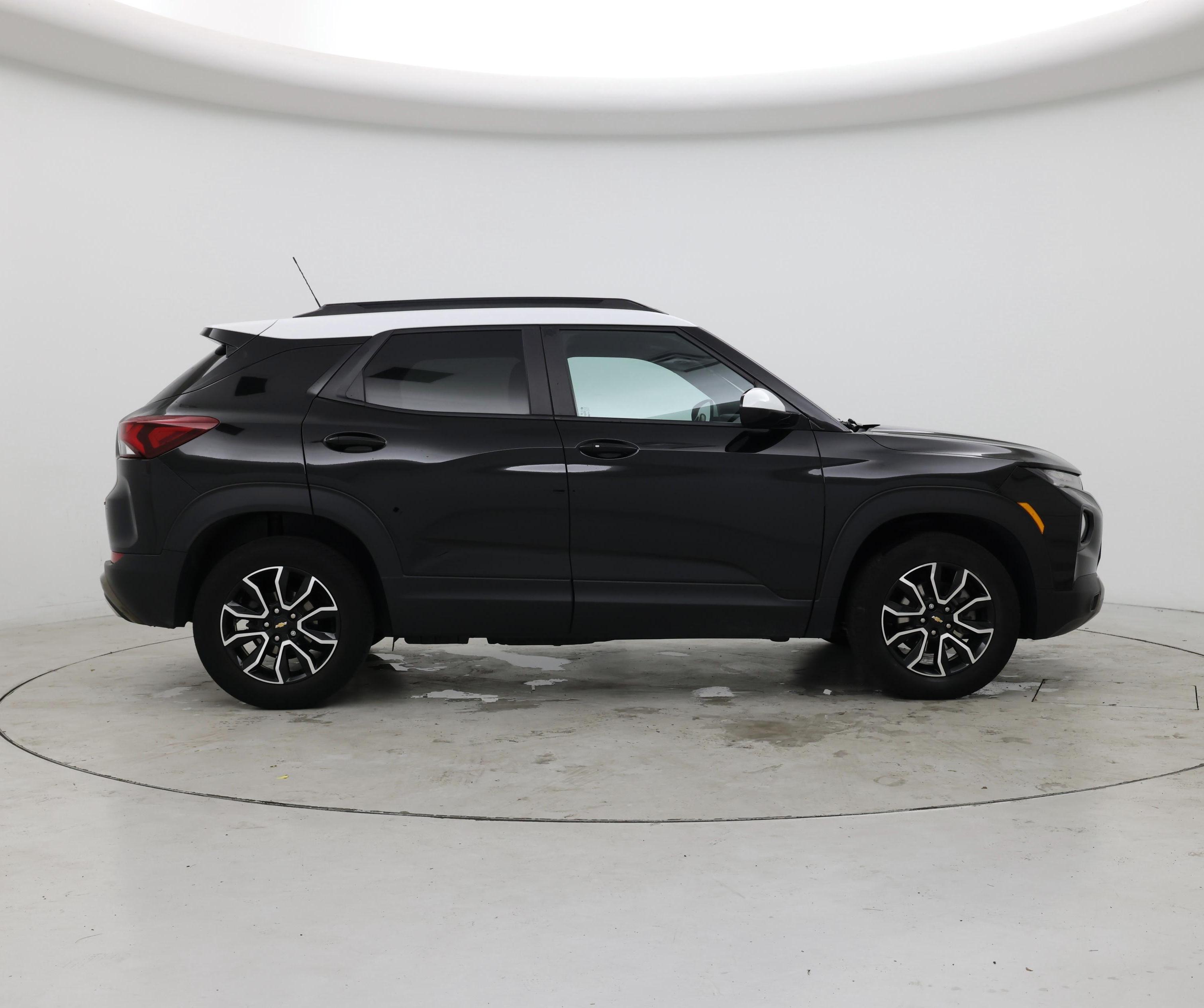 Thumbnail: 2023 Chevrolet TrailBlazer - 7