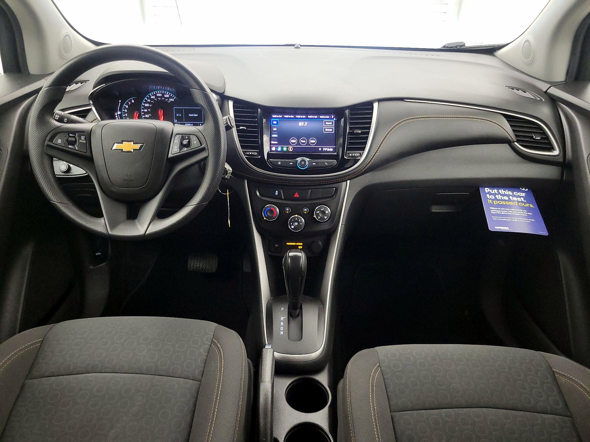 Thumbnail: 2021 Chevrolet Trax - 9