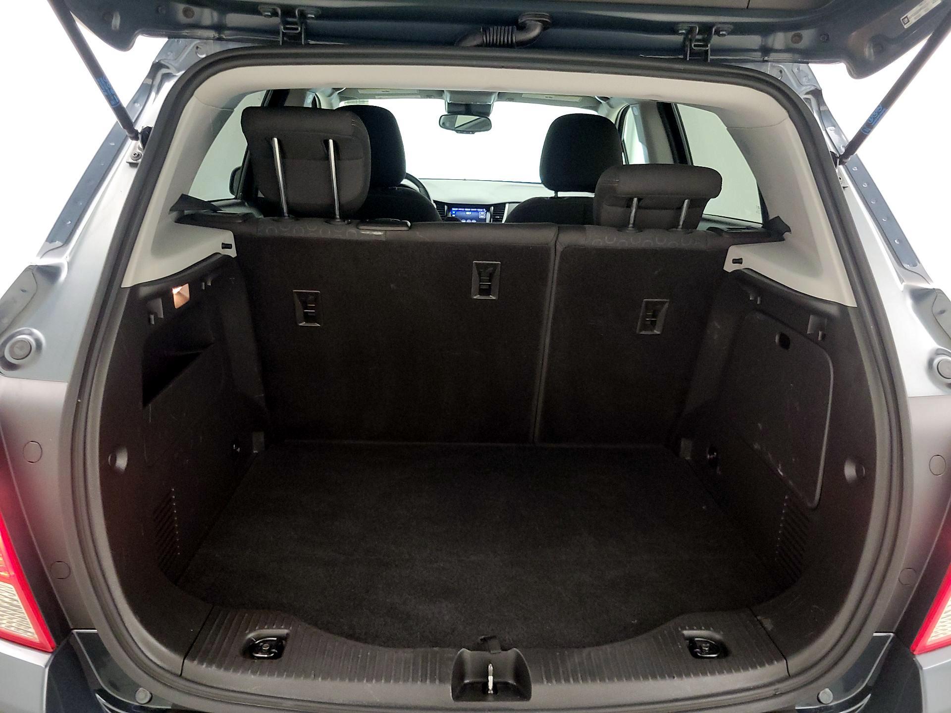 Thumbnail: 2021 Chevrolet Trax - 20