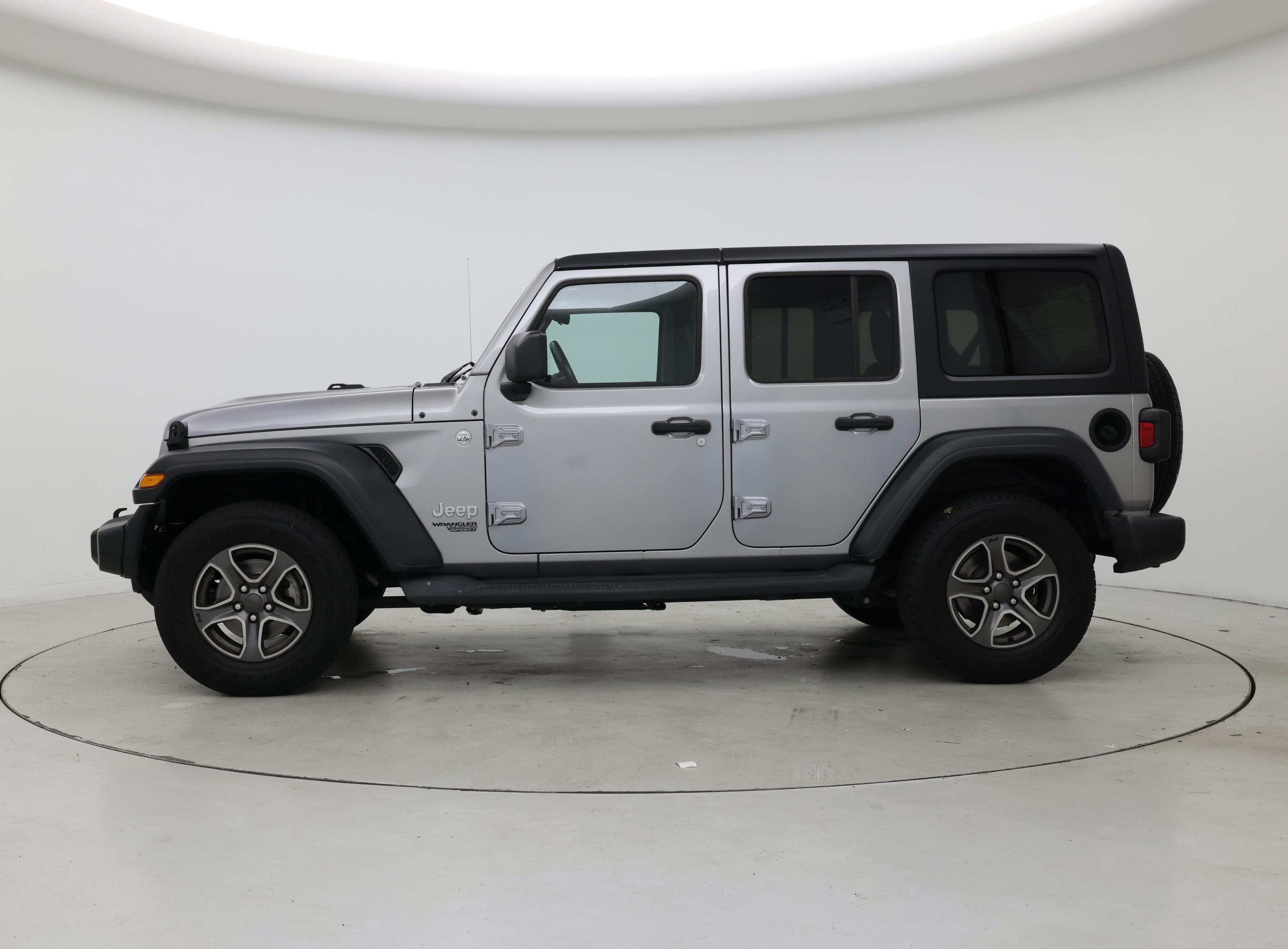 Thumbnail: 2018 Jeep Wrangler - 3