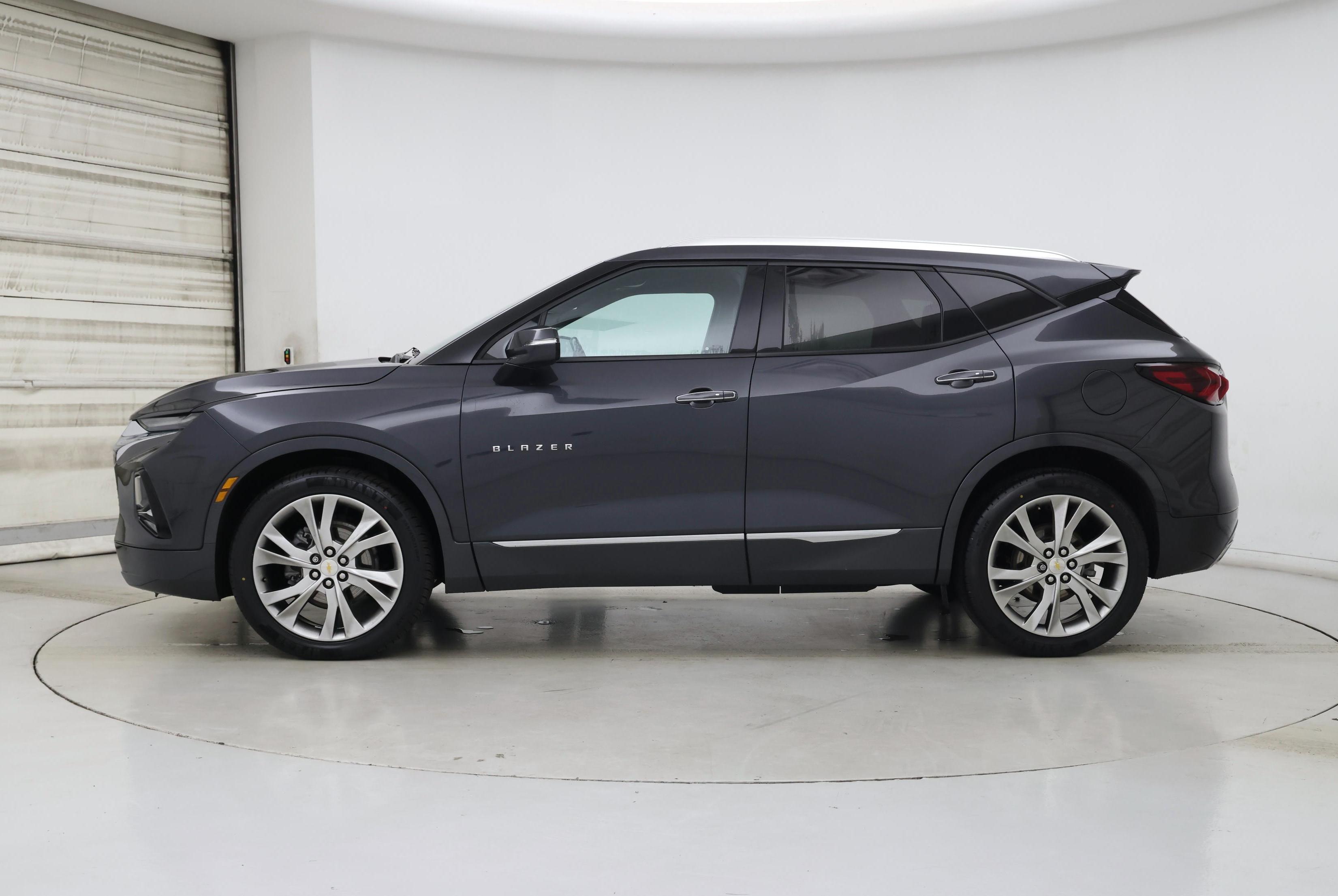 Thumbnail: 2022 Chevrolet Blazer - 3