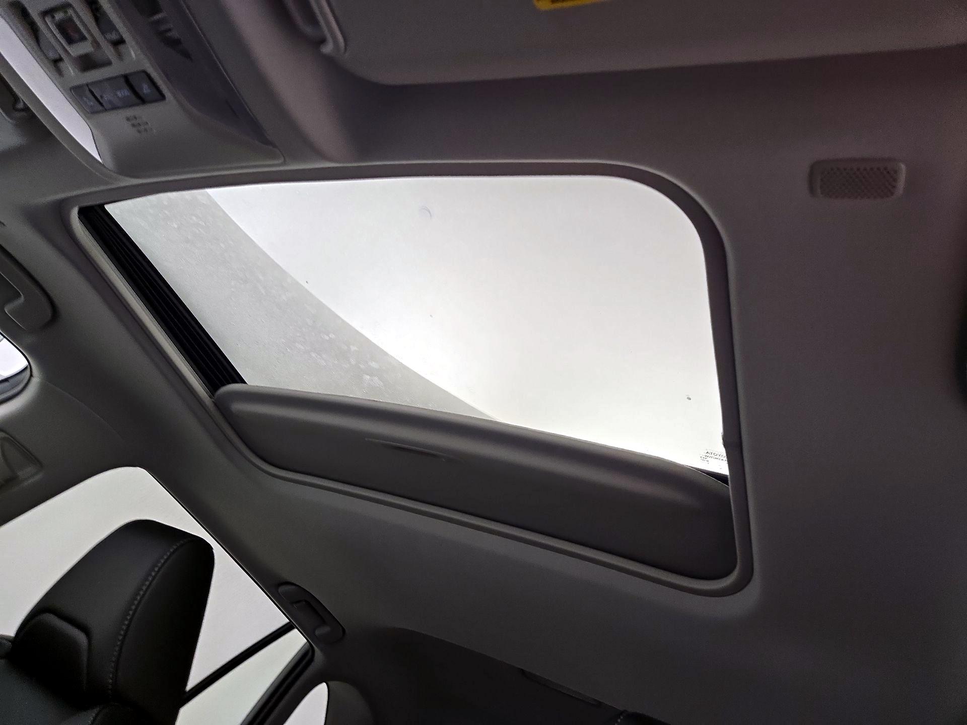 Thumbnail: 2025 Toyota RAV4 - 19