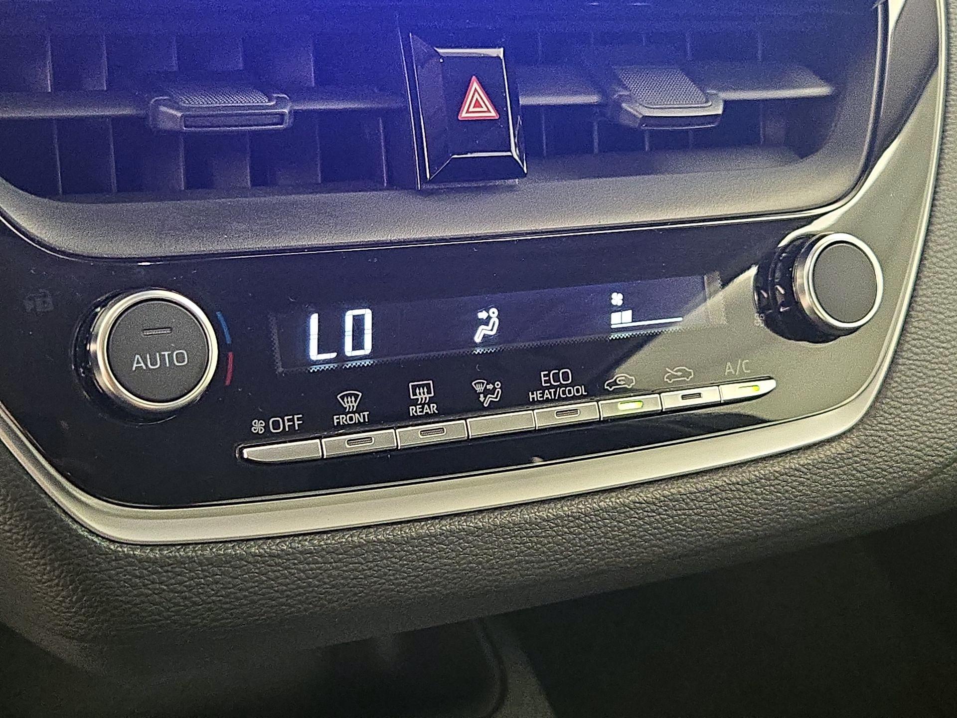 Thumbnail: 2024 Toyota Corolla - 16
