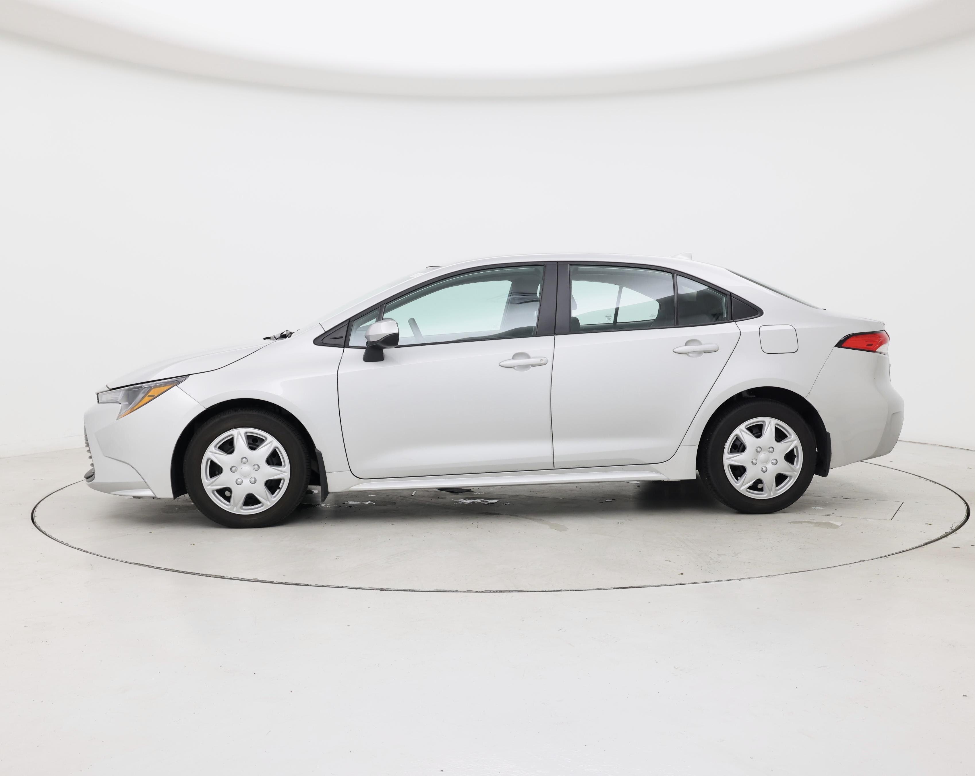 Thumbnail: 2024 Toyota Corolla - 3
