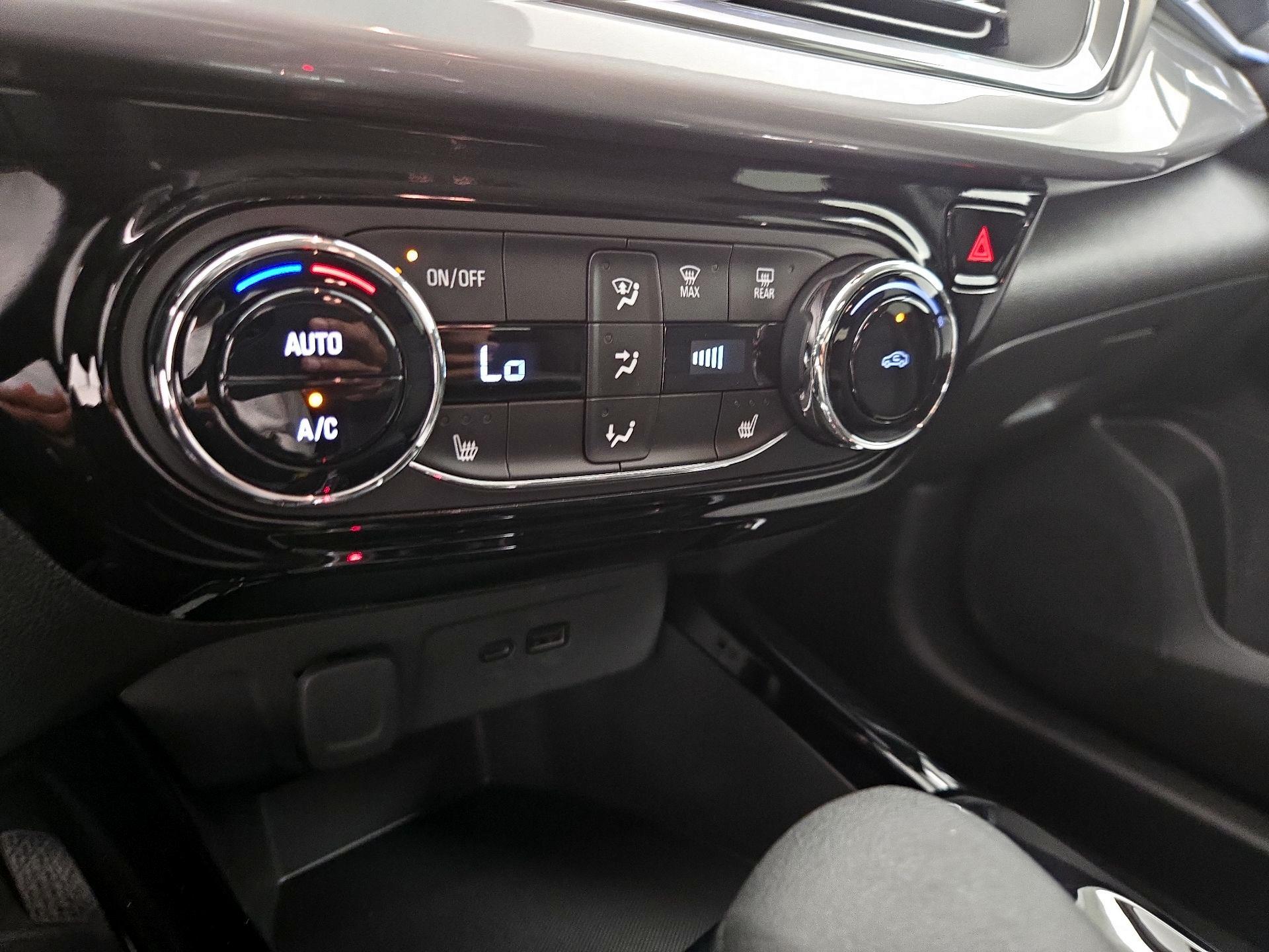 Thumbnail: 2024 Chevrolet Trax - 16