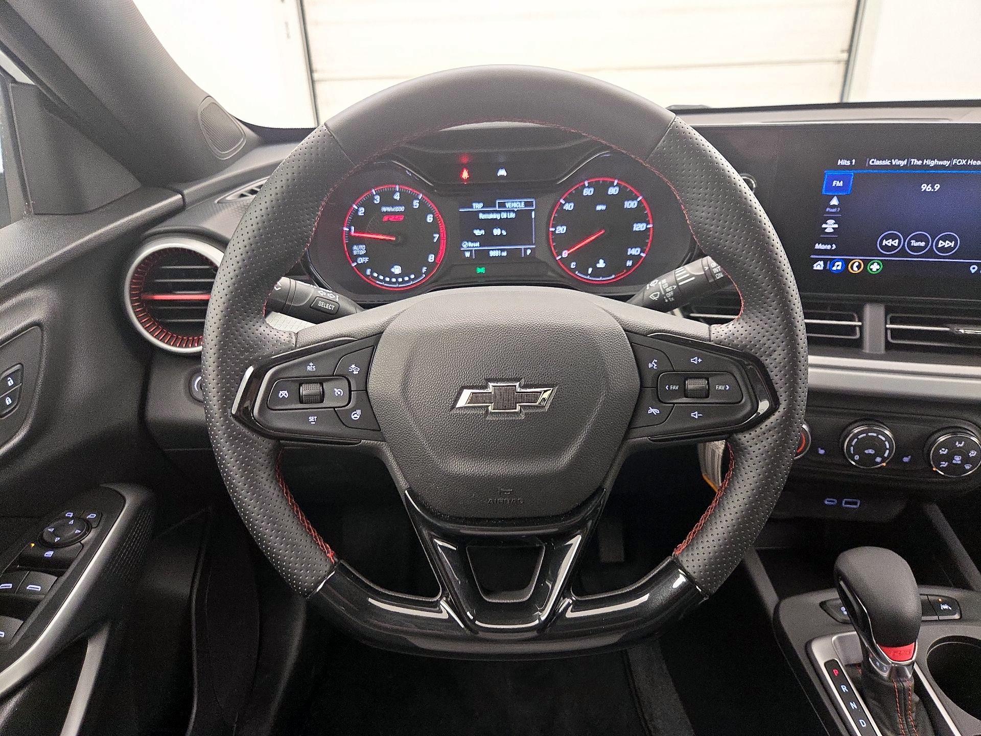 Thumbnail: 2024 Chevrolet Trax - 10