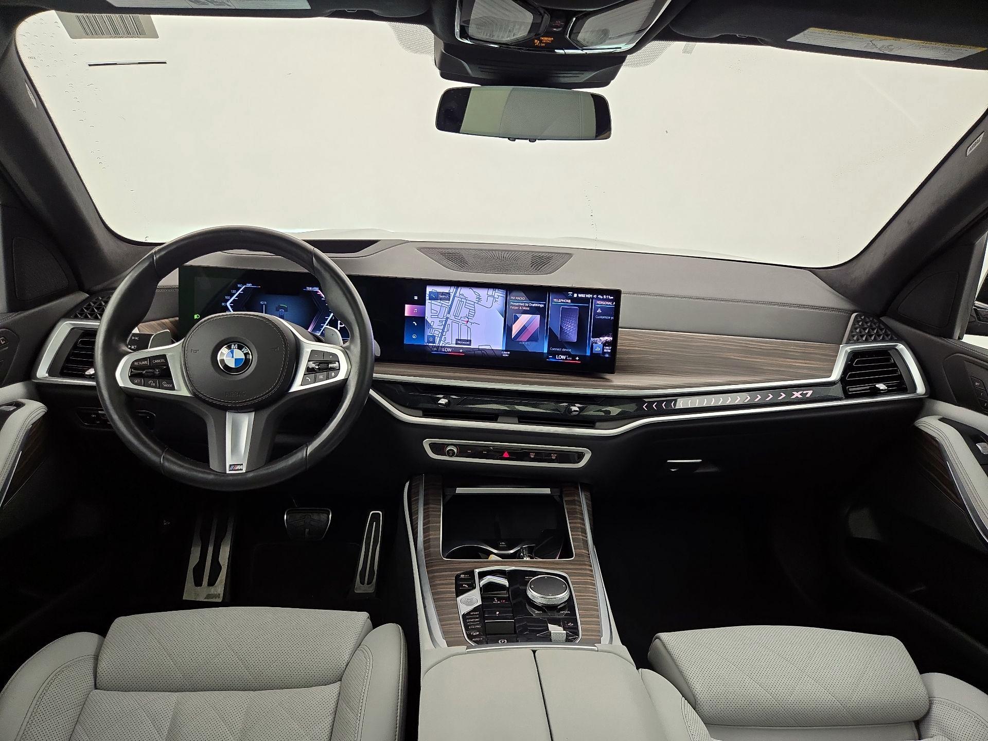 Thumbnail: 2023 BMW X7 - 9