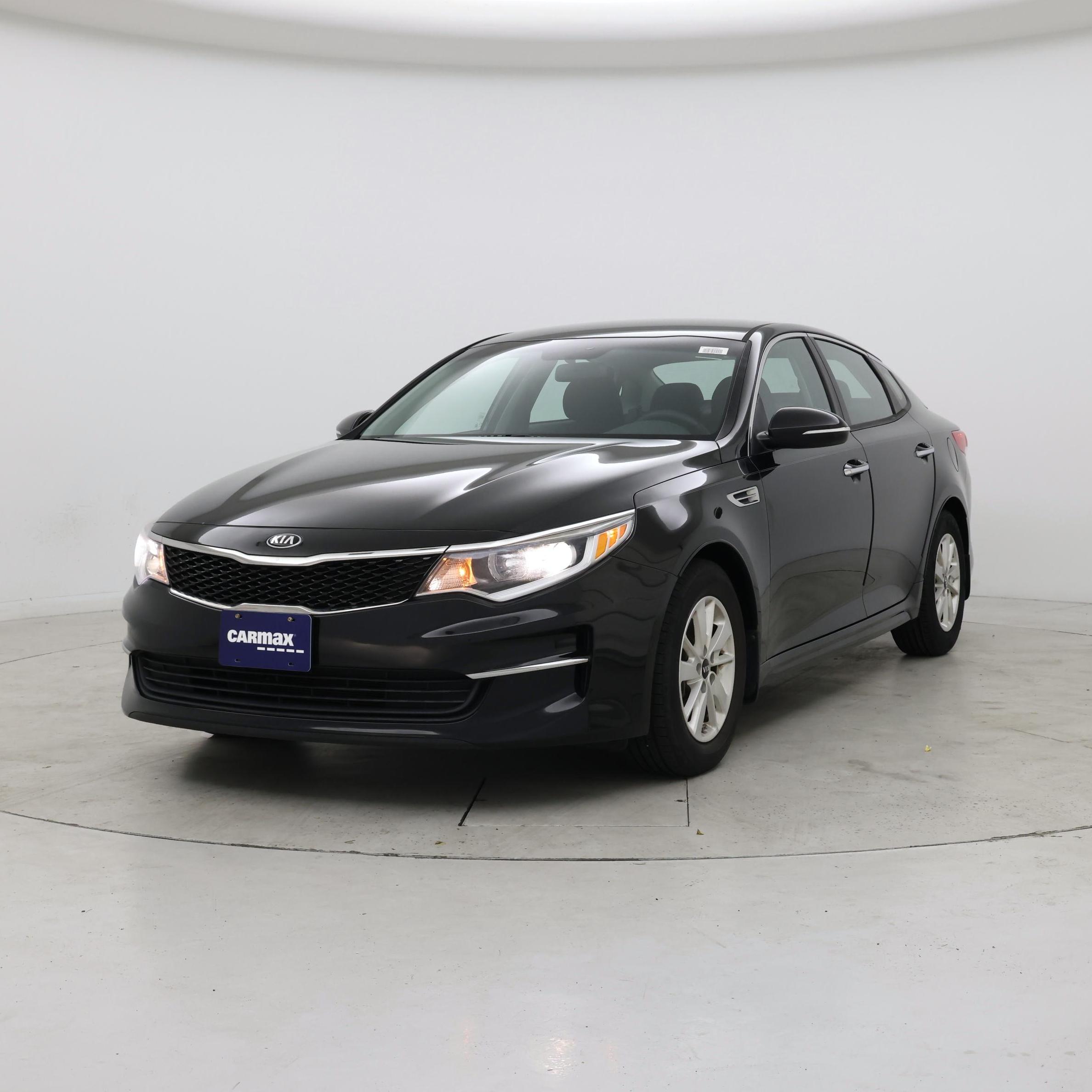 Thumbnail: 2016 Kia Optima - 4