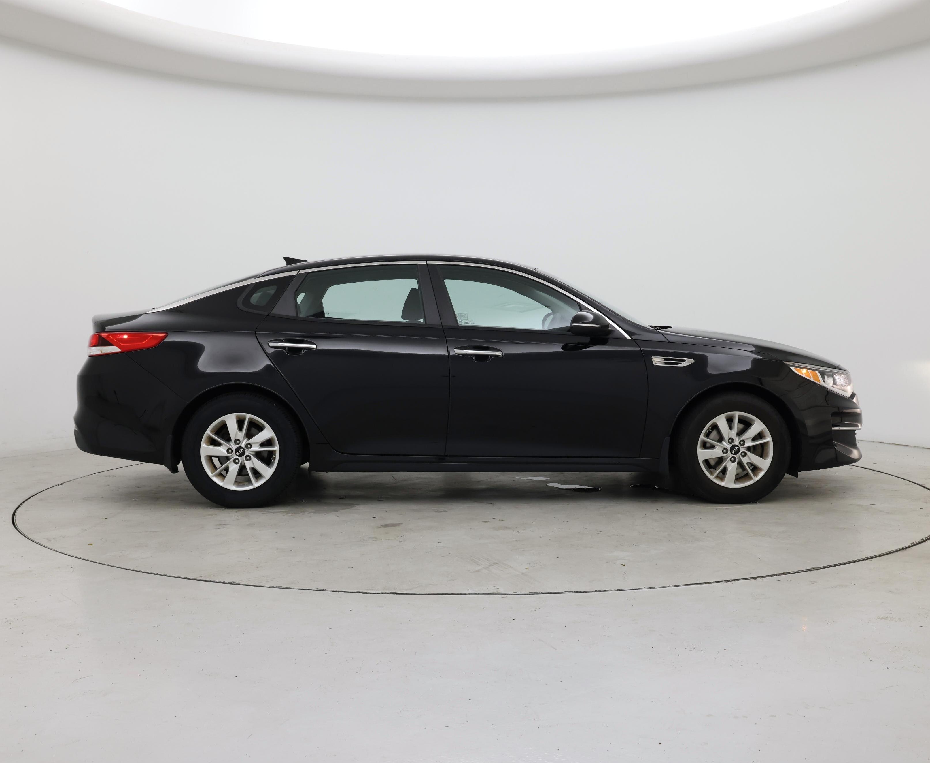 Thumbnail: 2016 Kia Optima - 7
