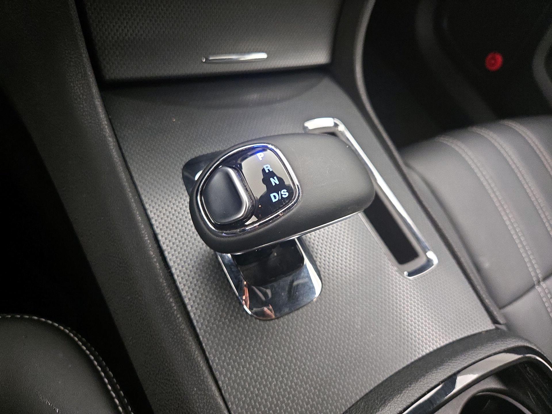 Thumbnail: 2014 Chrysler 300 - 18