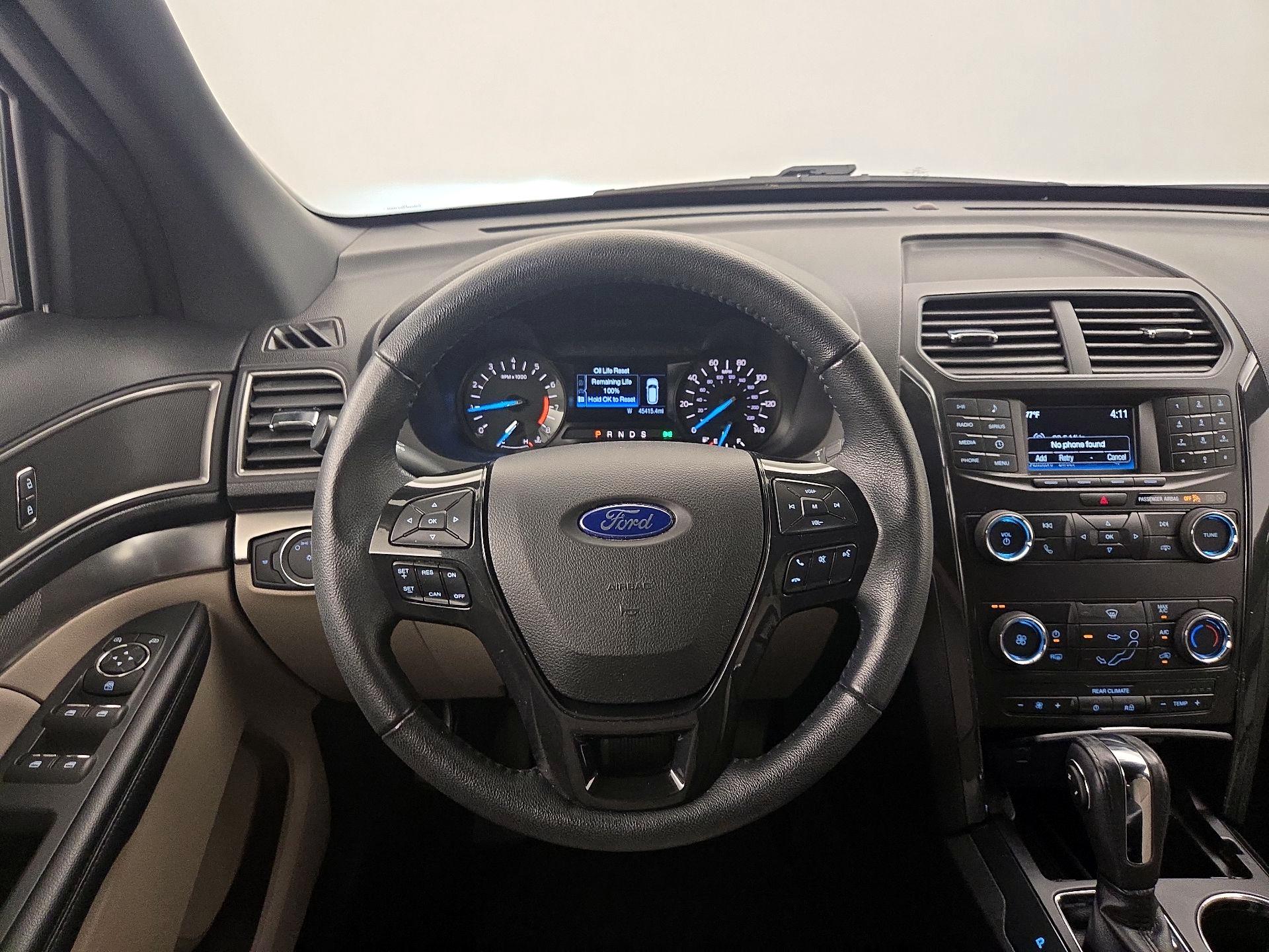 Thumbnail: 2018 Ford Explorer - 10
