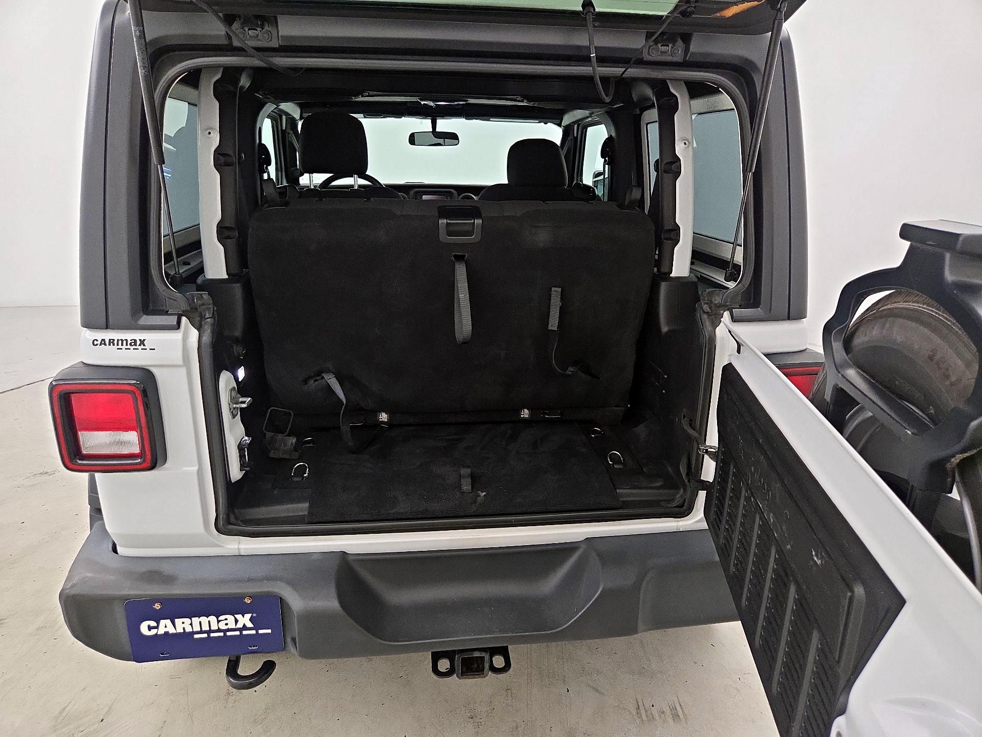 Thumbnail: 2018 Jeep Wrangler - 20