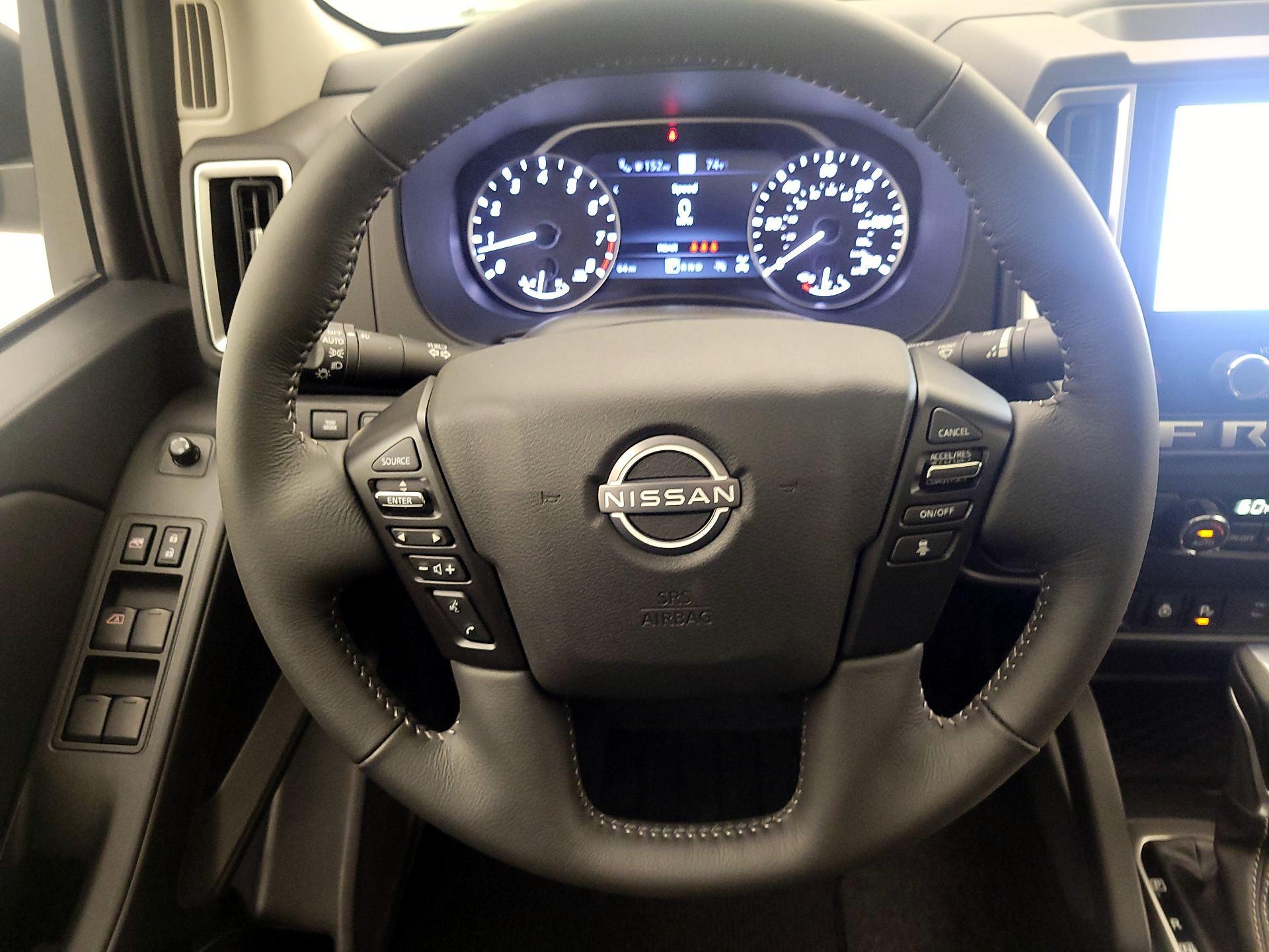 Thumbnail: 2025 Nissan Frontier - 10