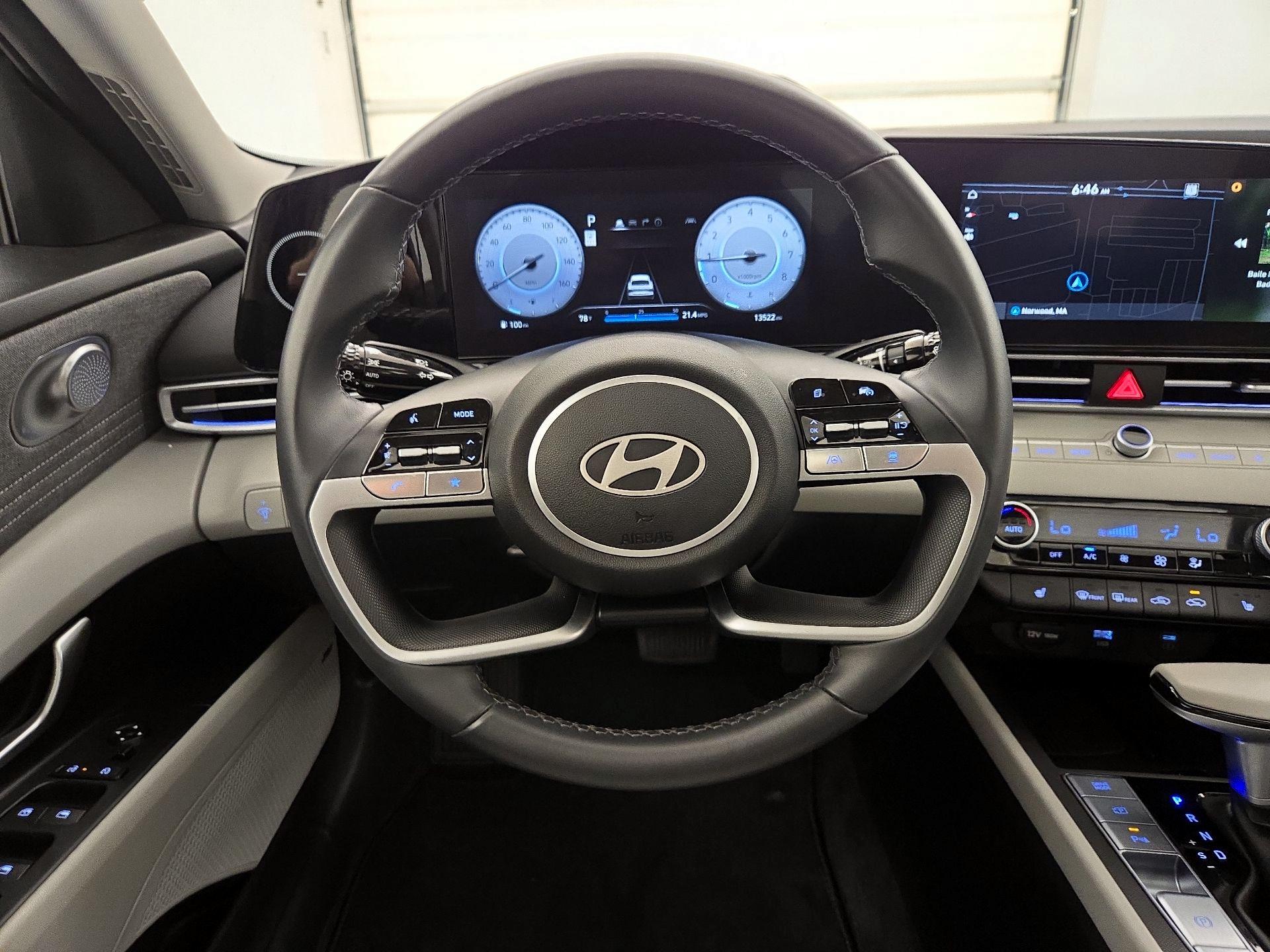 Thumbnail: 2024 Hyundai Elantra - 10