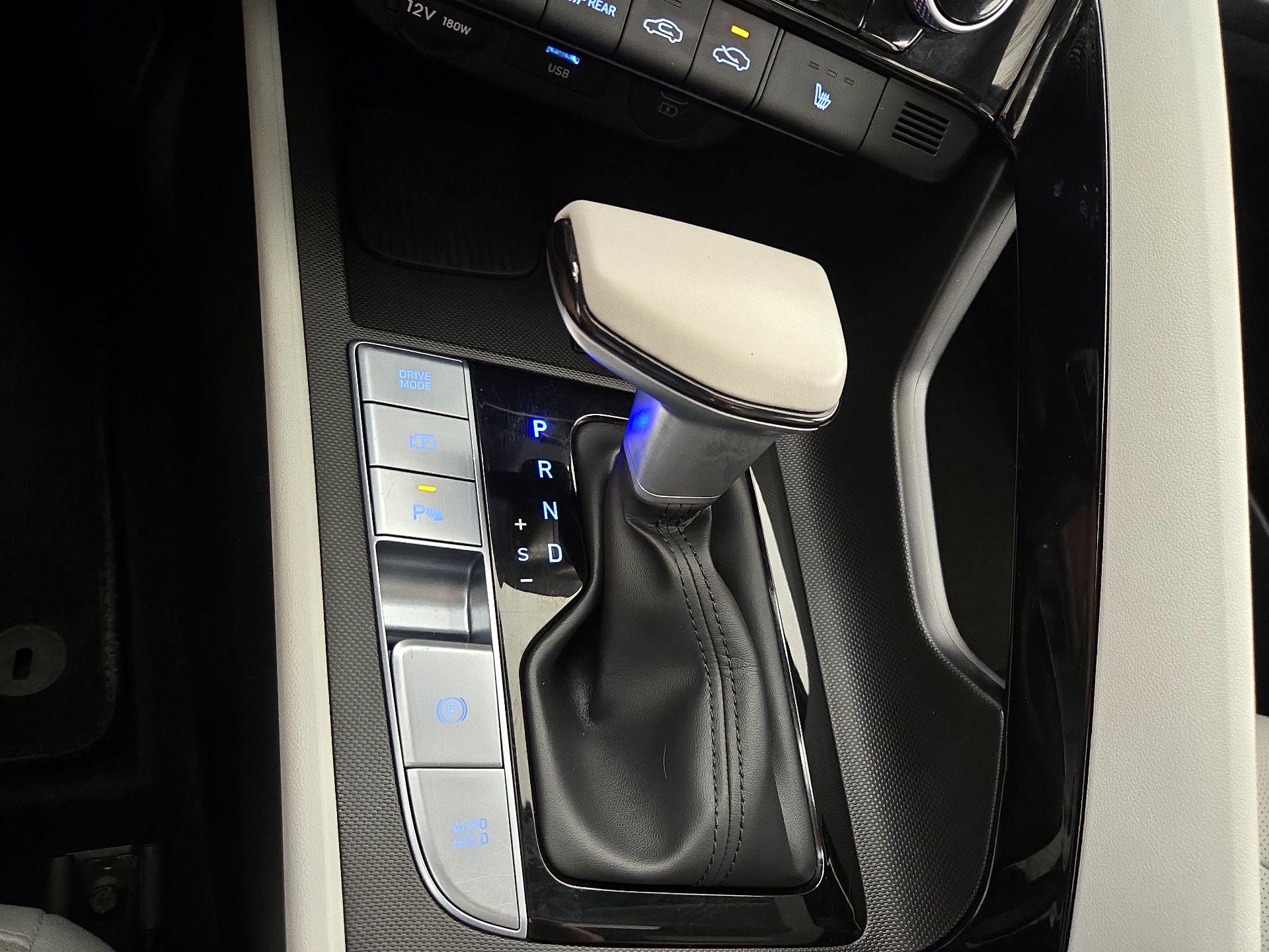 Thumbnail: 2024 Hyundai Elantra - 18