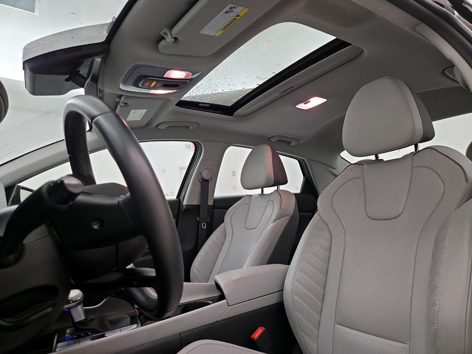 Thumbnail: 2024 Hyundai Elantra - 20