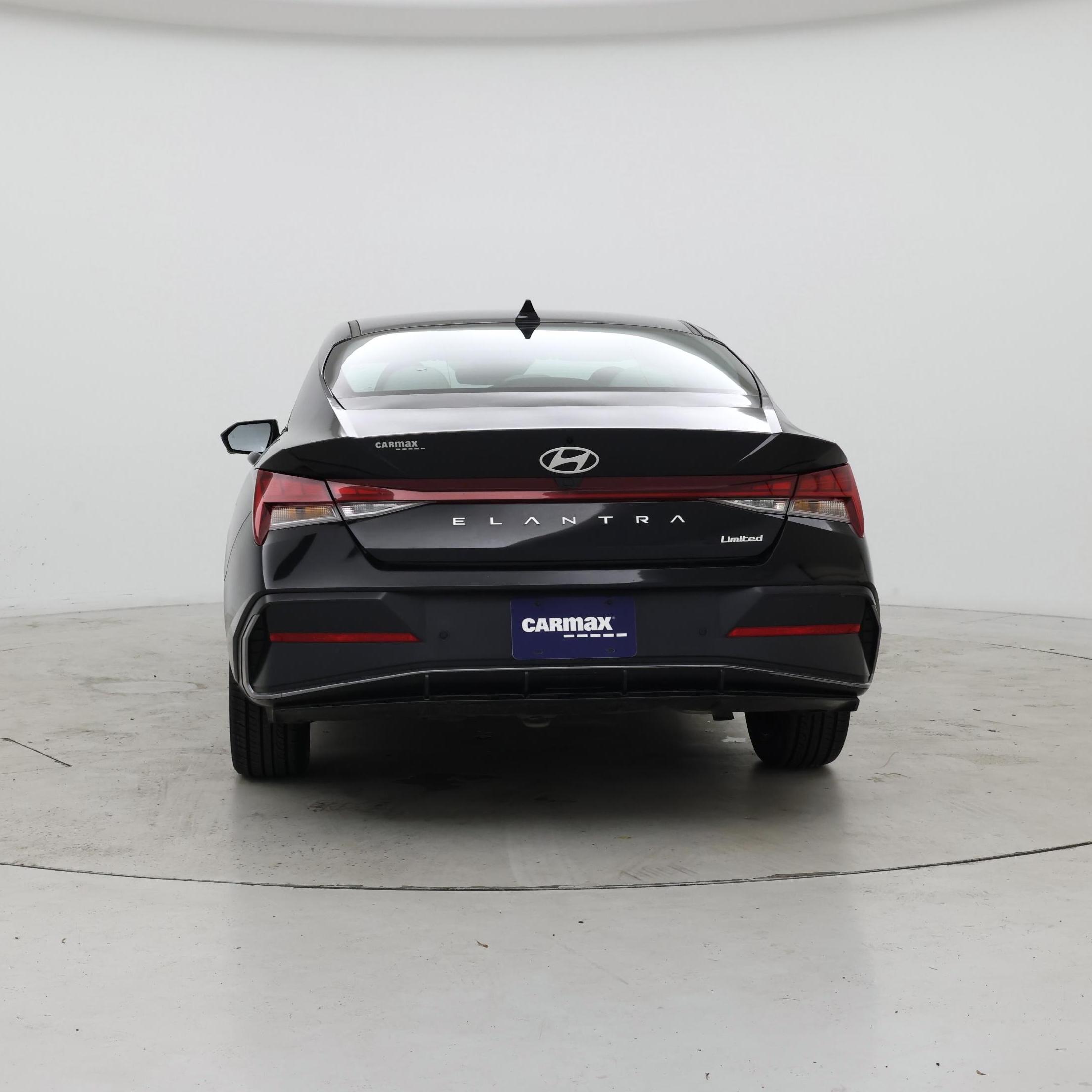 Thumbnail: 2024 Hyundai Elantra - 6