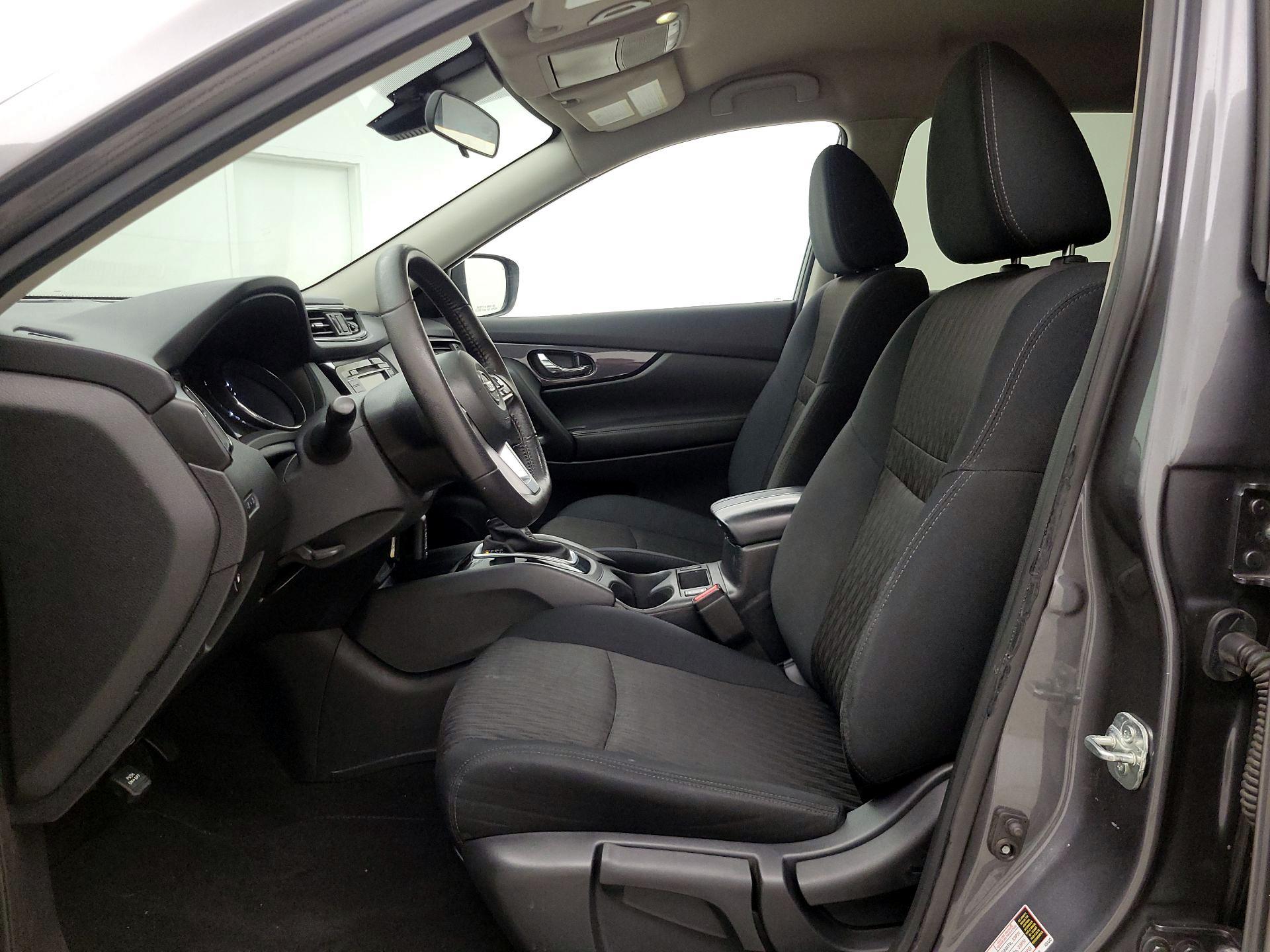 Thumbnail: 2019 Nissan Rogue - 11