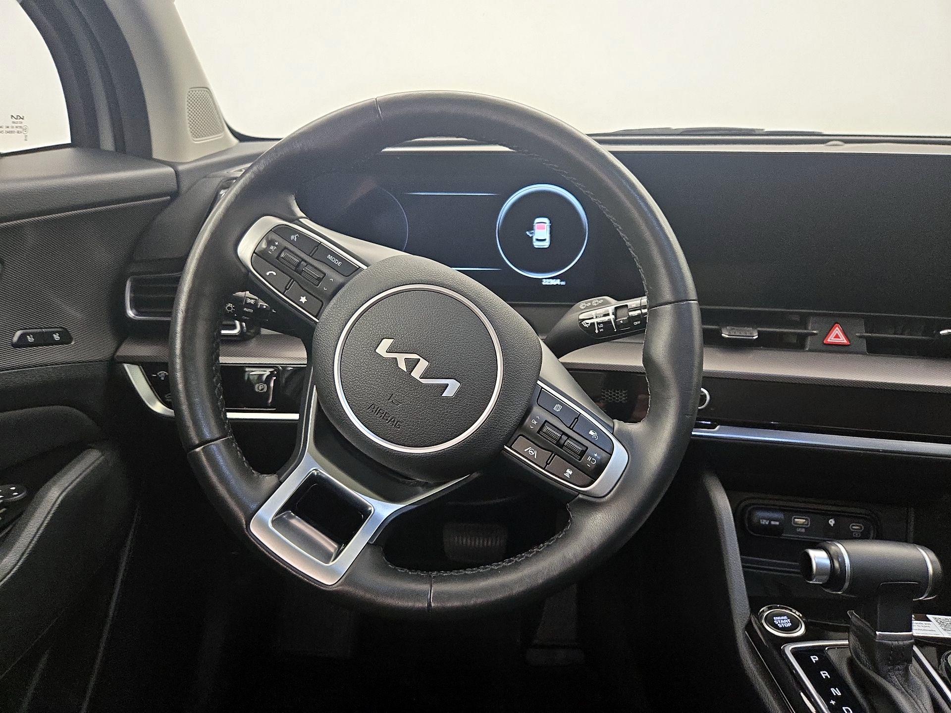 Thumbnail: 2023 Kia Sportage - 10