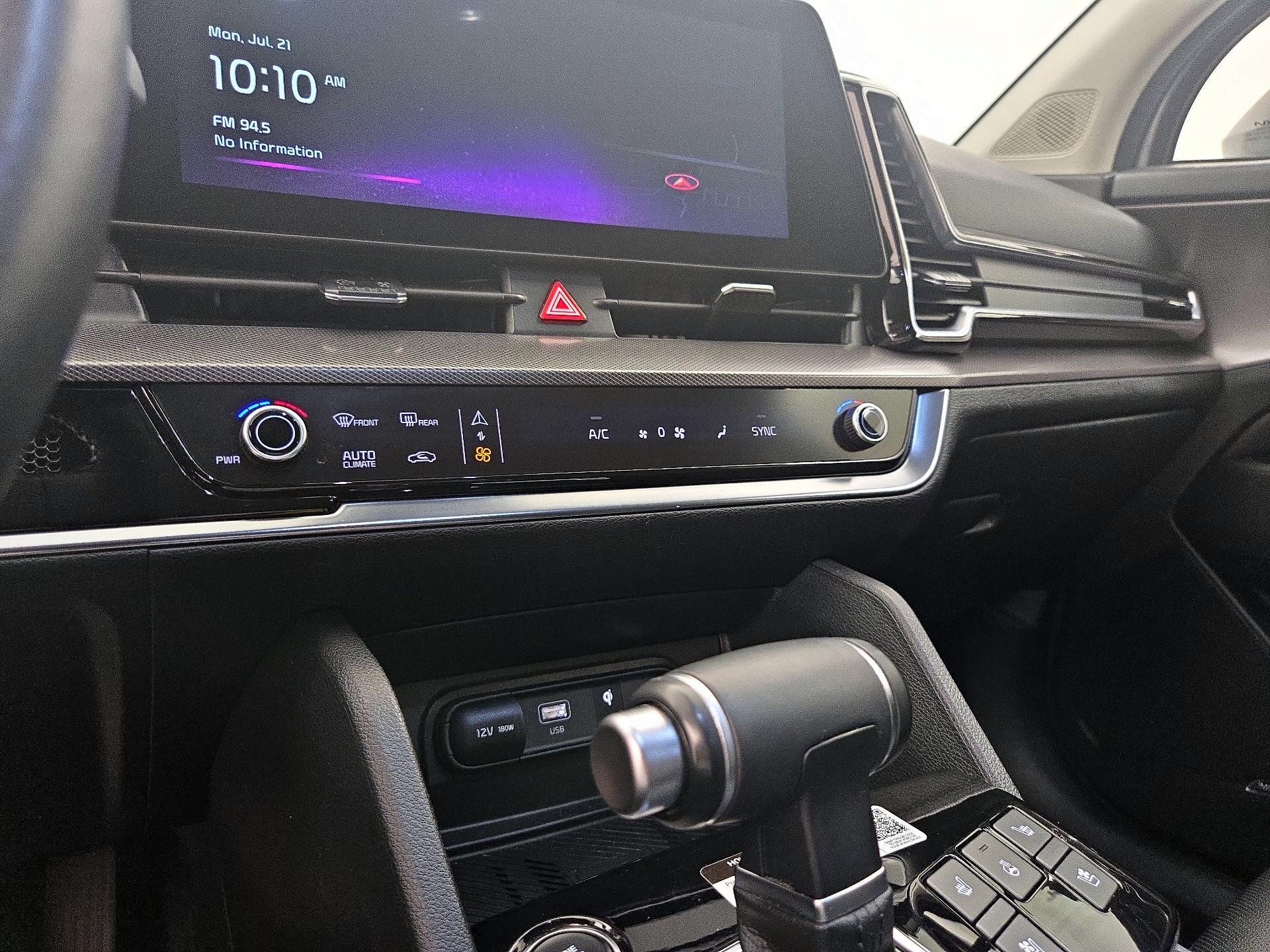Thumbnail: 2023 Kia Sportage - 17